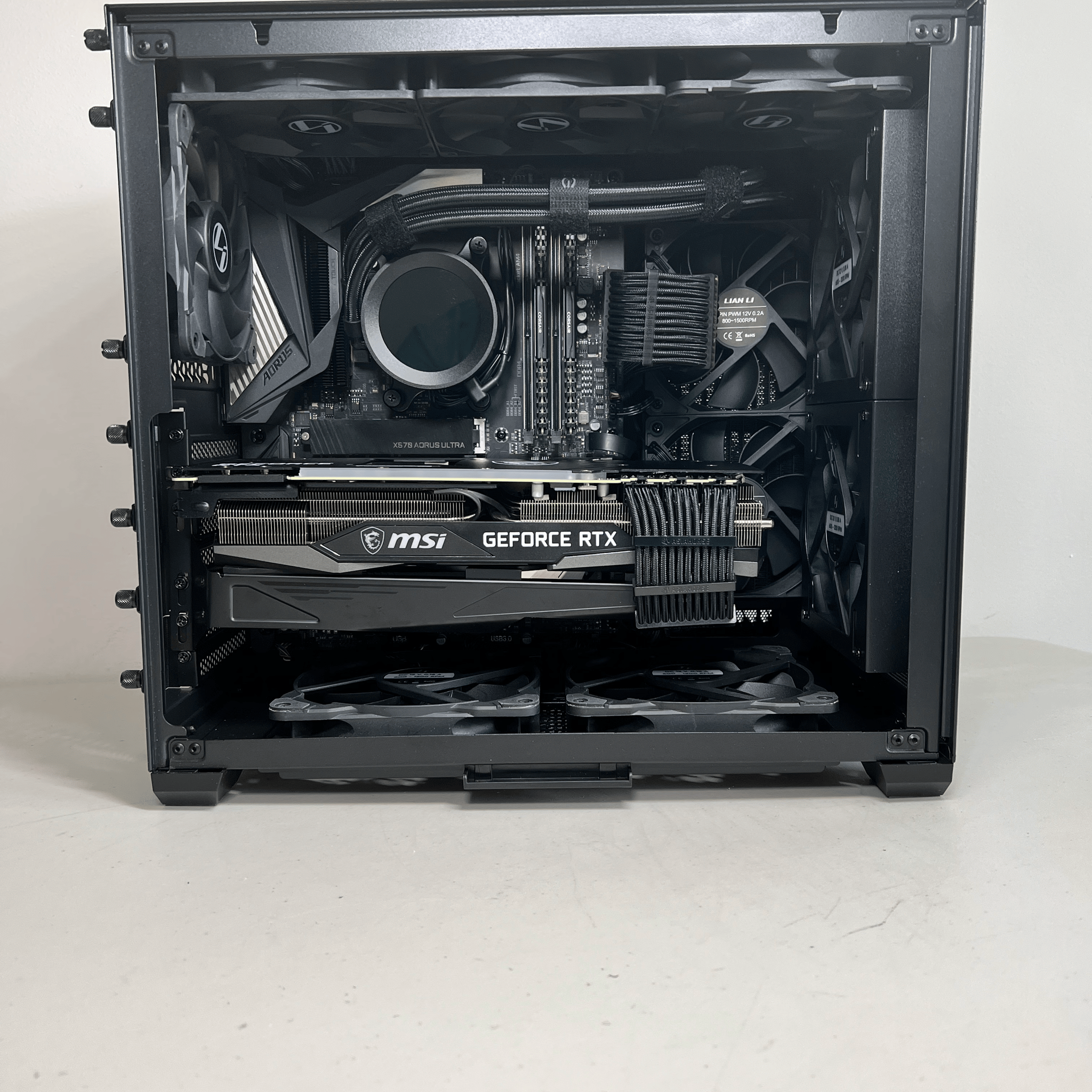 Stealthy - Ryzen 9 5900X | RTX 3090 Gaming PC