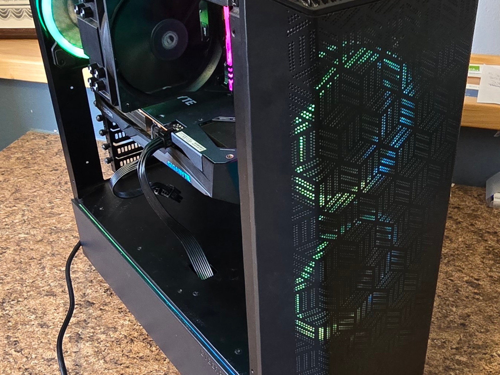 ⭐️Revitalized build⭐️ | rx 7600 8gb | intel i5-12500 | 512gb nvme