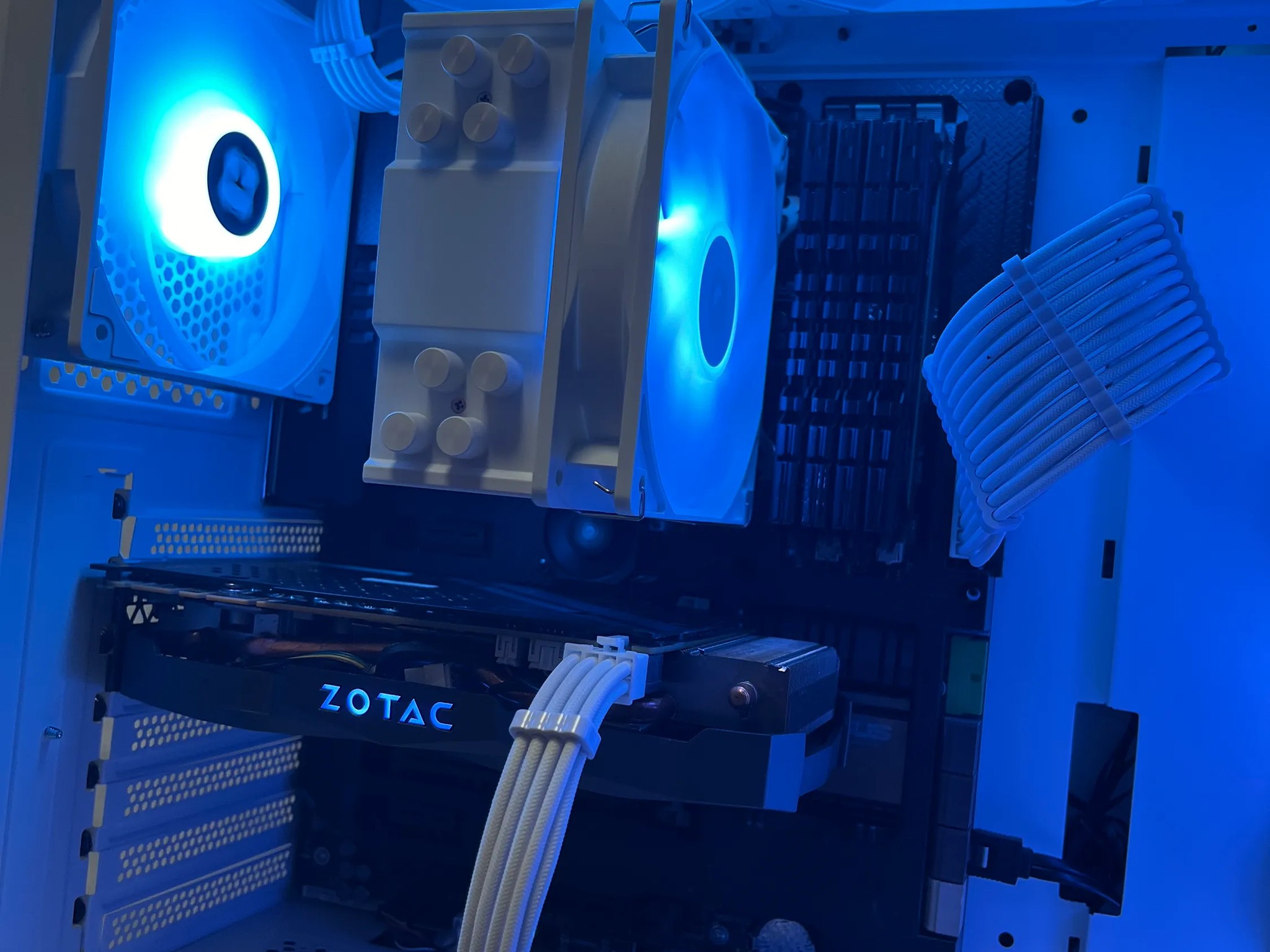🐇White Rabbit🐇 | Mid-Range GTX 1080 PC | Intel Core i7 | 32GB RAM | 512GB SSD