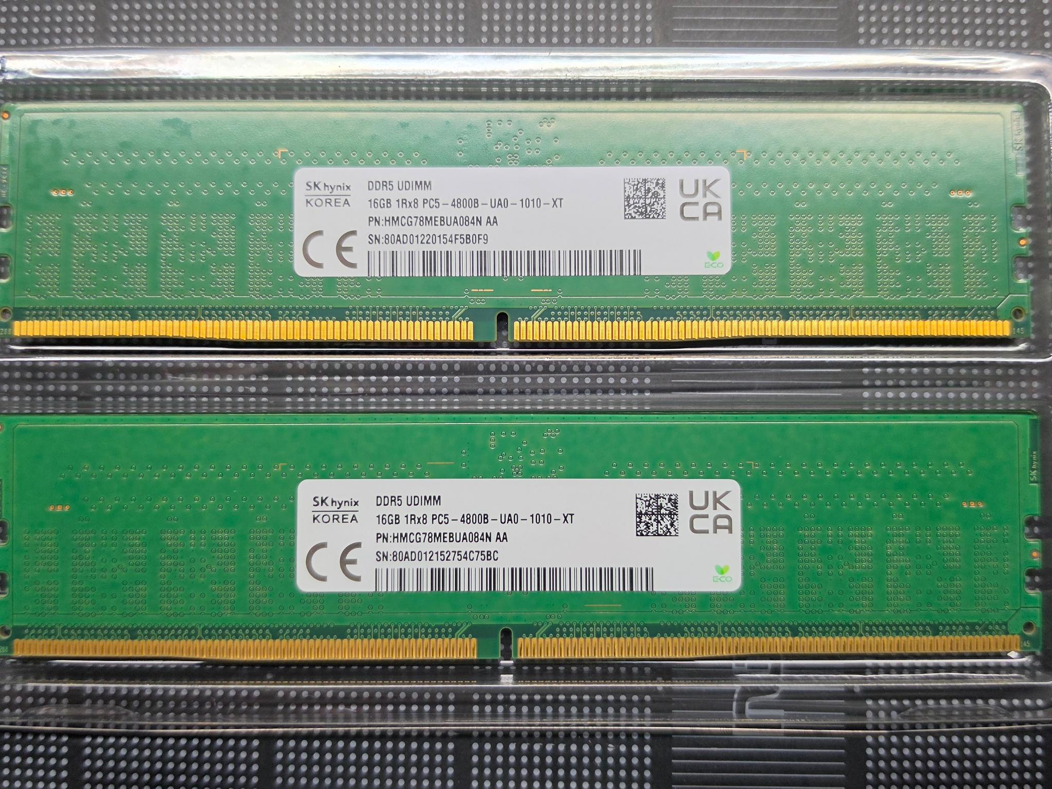SK Hynix 2x16GB DDR5-4800 SDRAM U-DIMM