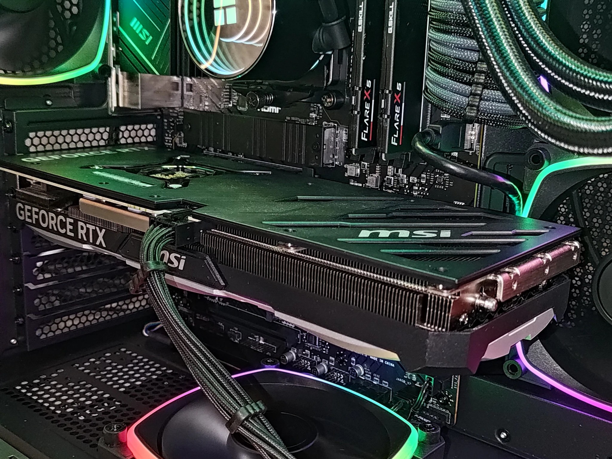 ☁︎Sky High Value!☁︎  Ryzen 7700X | RTX 4070 | 2TB NVME | 32GB Ram!
