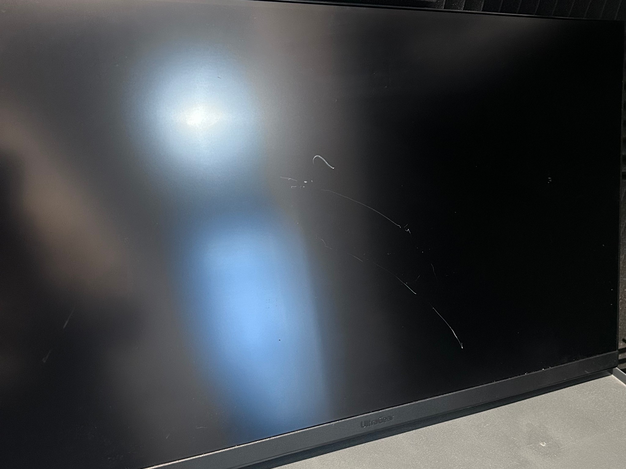 LG 32 Inch UltraGear™ 4K UHD 1ms 144Hz Gaming Monitor