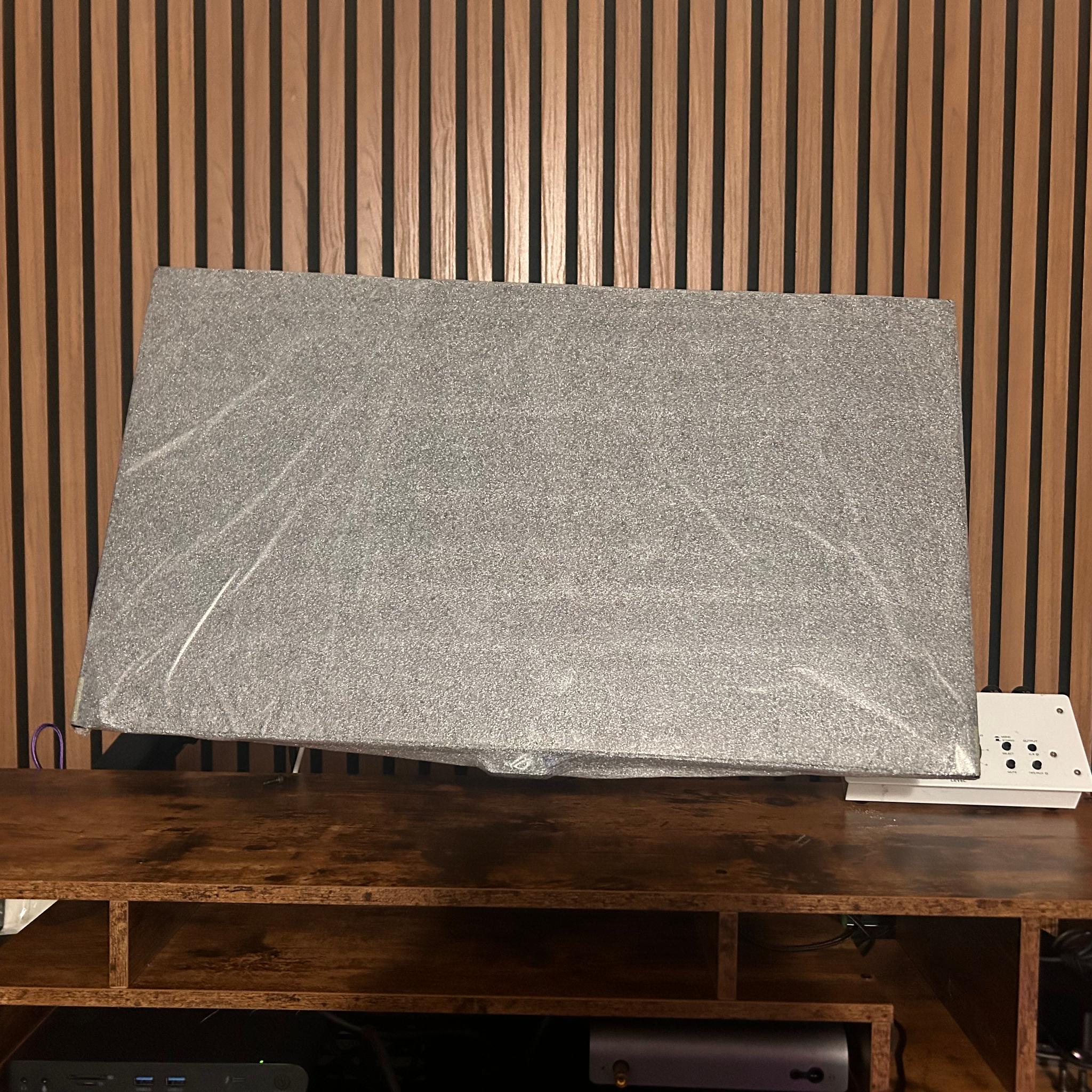 ASUS ROG Strix OLED 27" (240hz) 2K WQHD (2560x1440) 240Hz Gaming Monitor (XG27AQDMG) (0 HOURS USED)