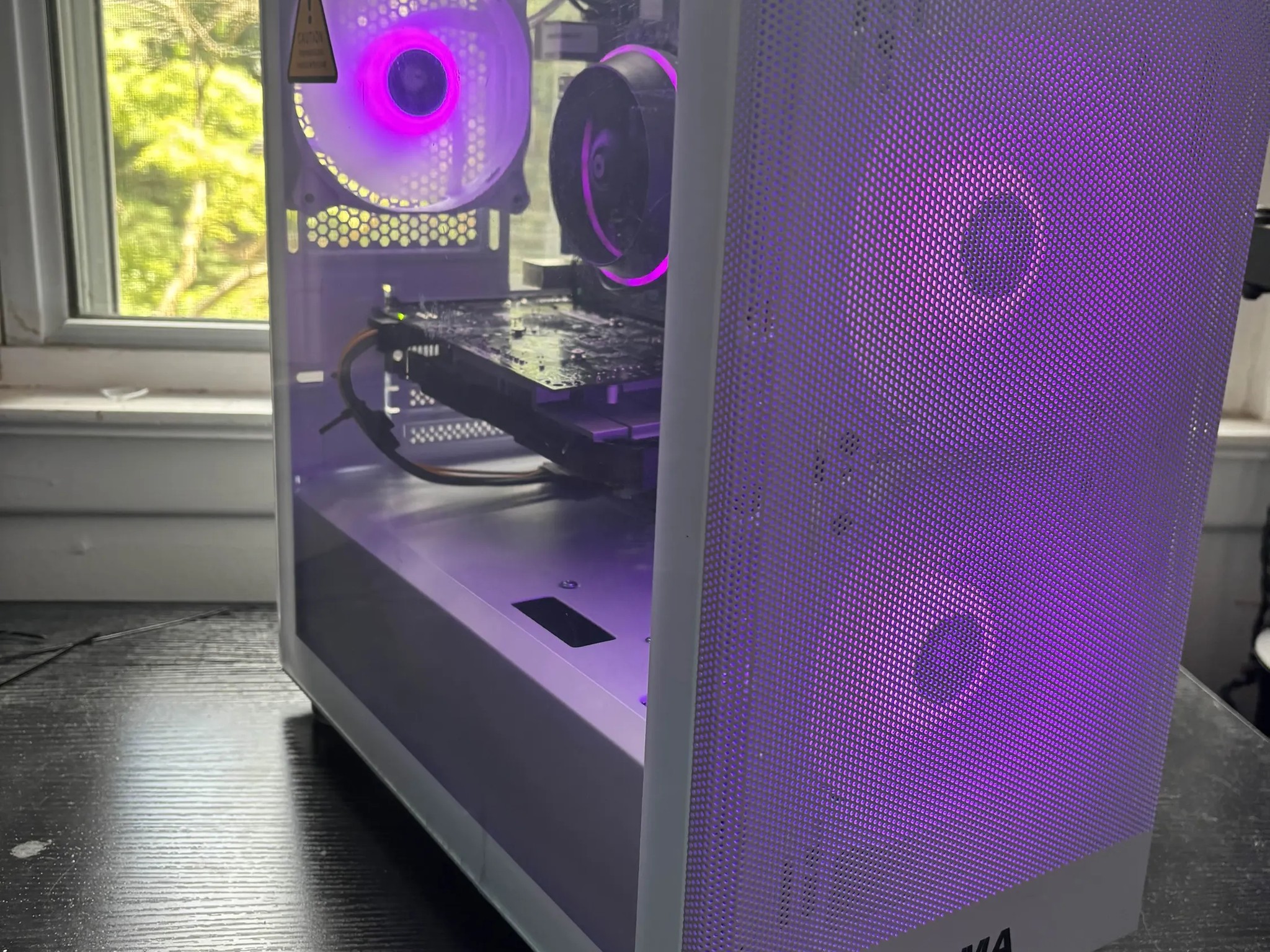 GAMING PC i5 8GB NVIDIA GTX 750 ti RGB Lighting RGB Fans Computer
