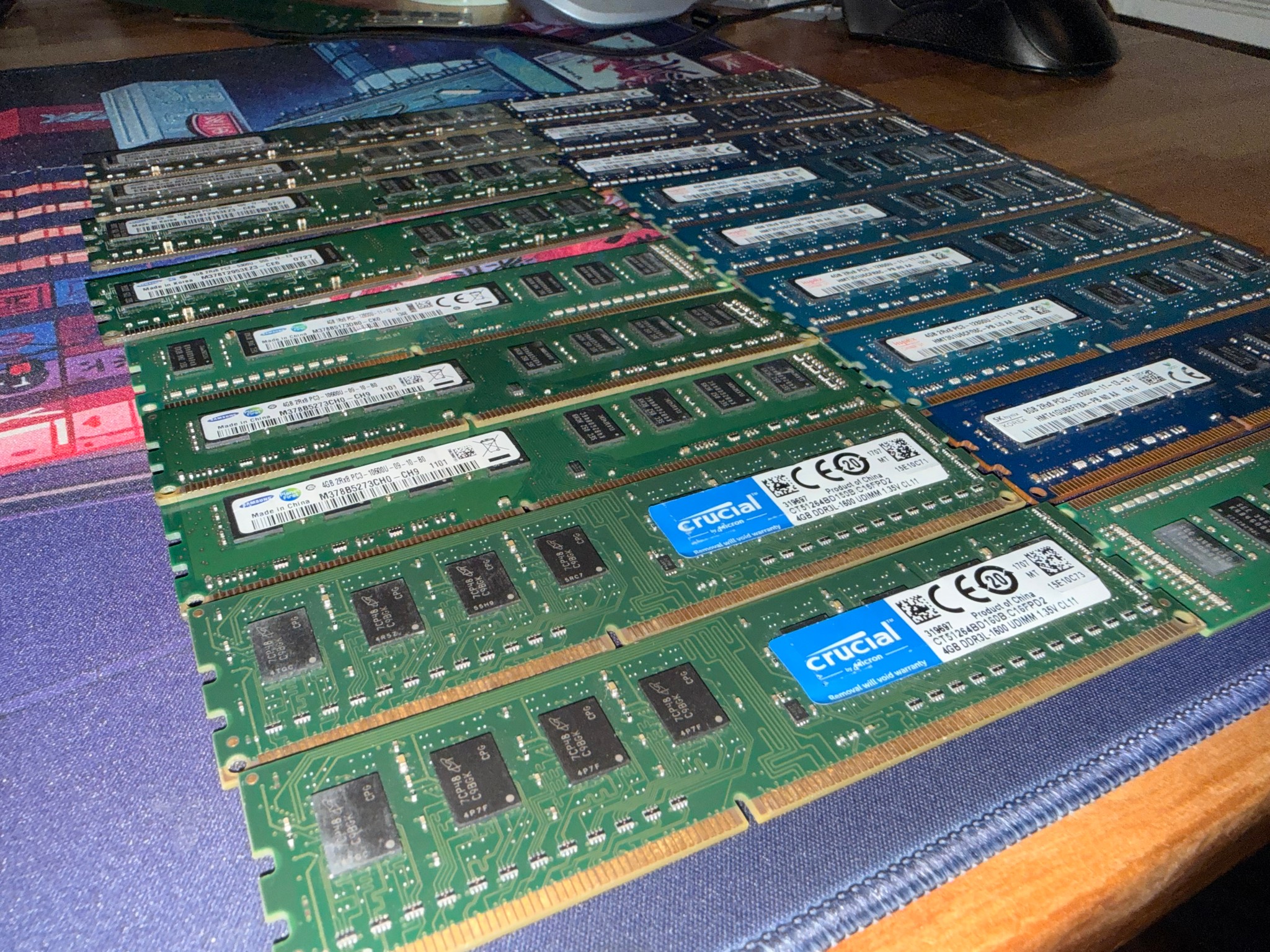 (18) x 4GB DDR3 12800U - 72 GB of Server use or to revive an old workstation