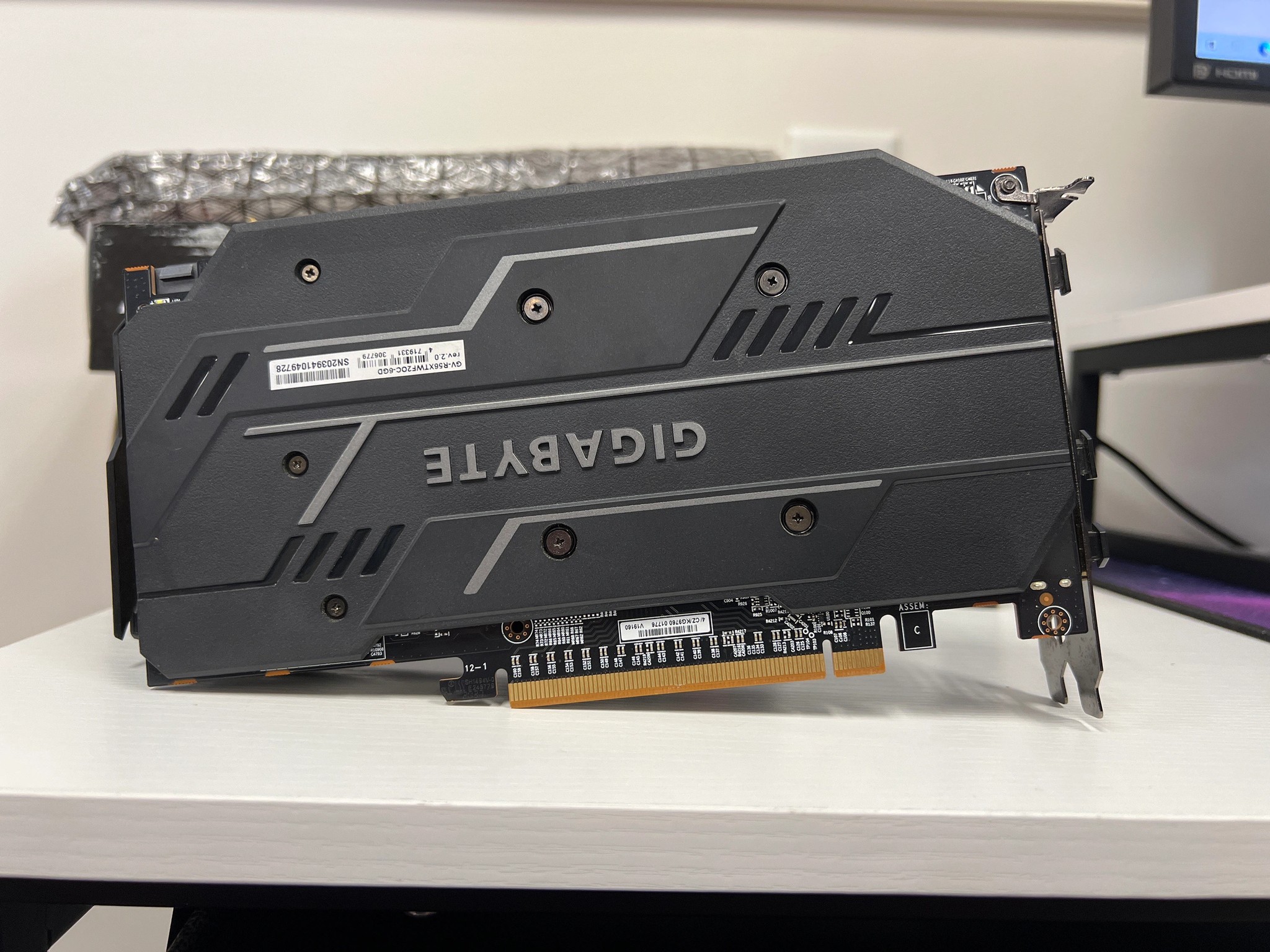Gigabyte 5600XT Windforce OC v2