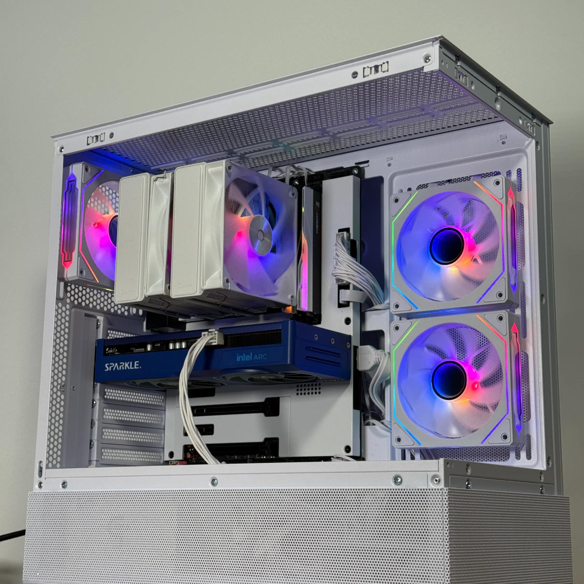Intel ARC b570 Intel Core i5 14400f Gaming PC