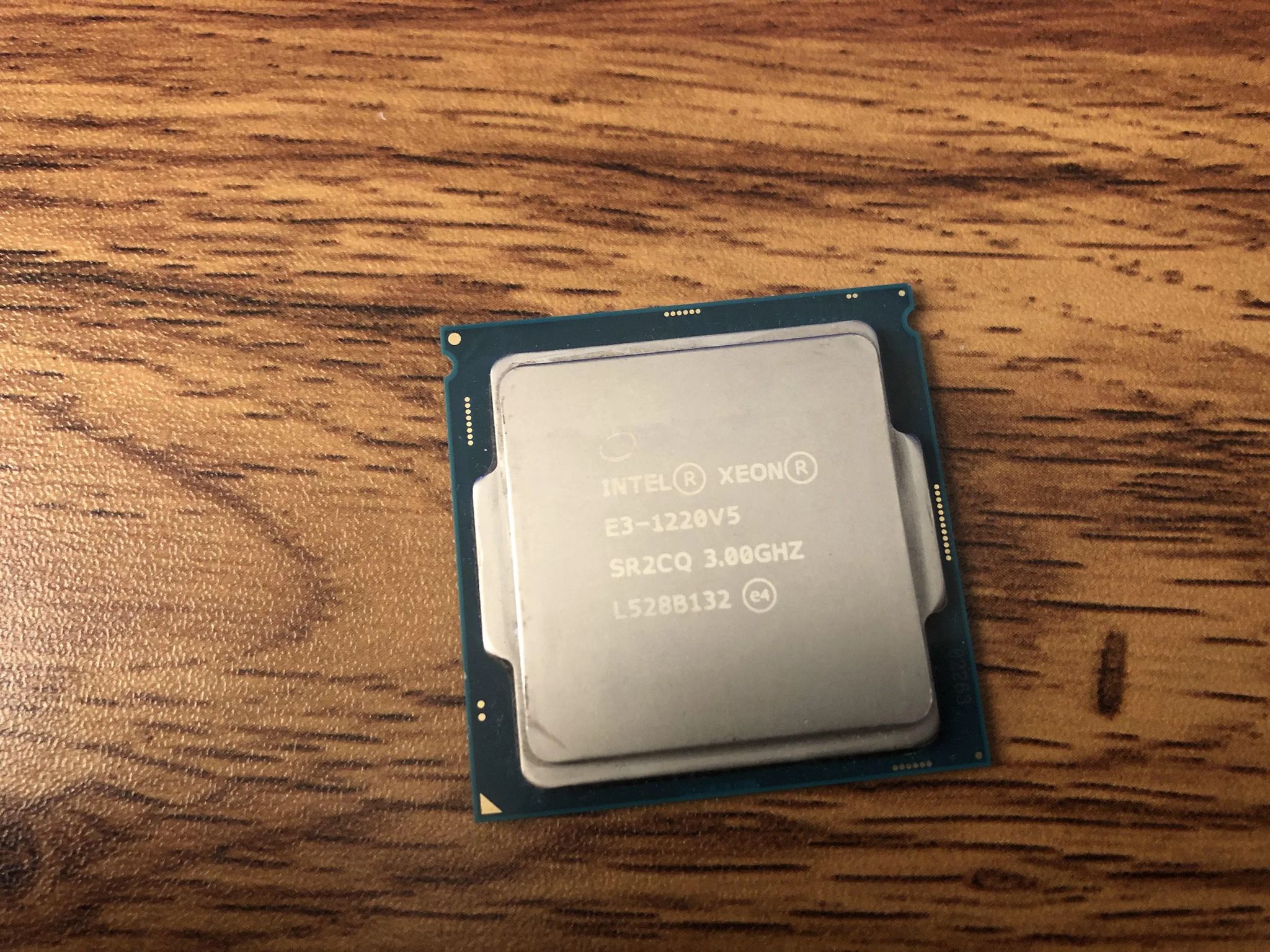 Intel Xeon E3-1220 V5 (Core i5-6600 Equivalent) RELISTING