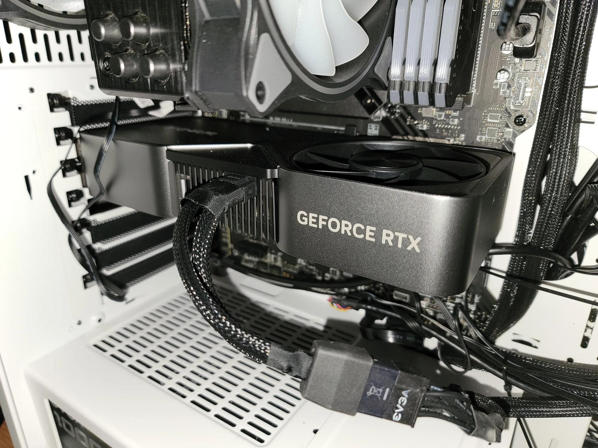 Founders Edition Nvidea 4070 12GB GPU