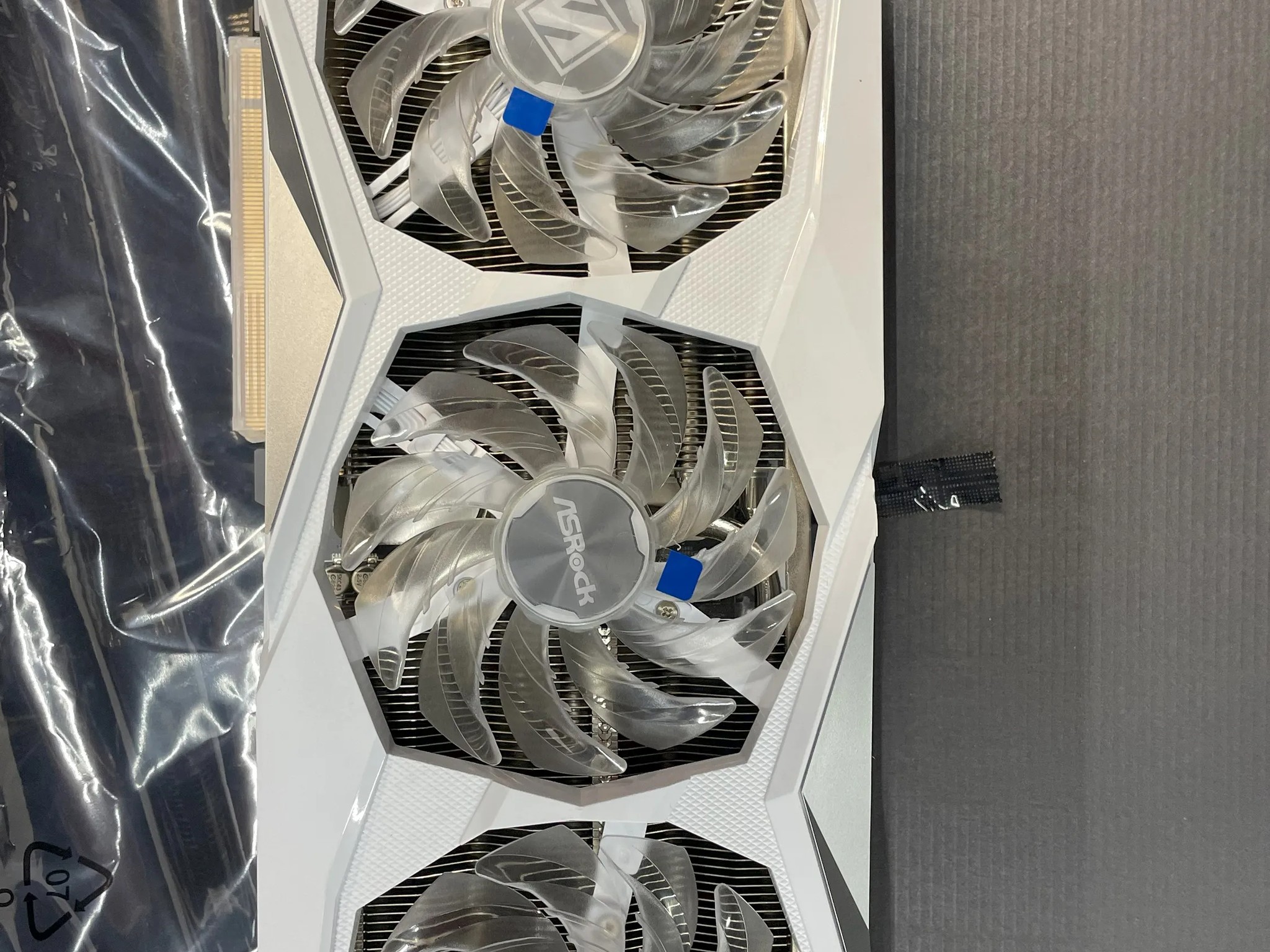 ASRock Steel Legend RX 7700XT Like New