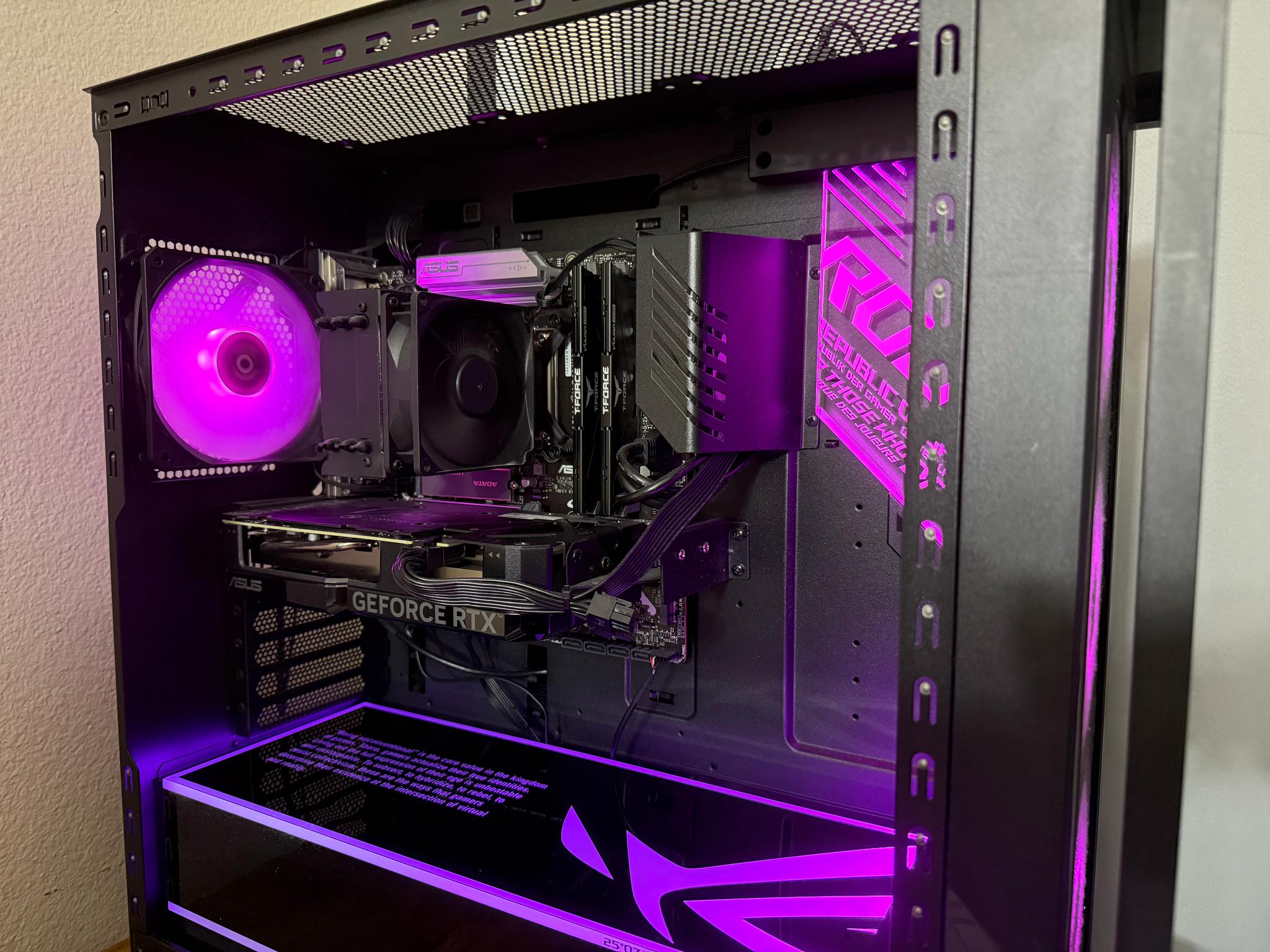 ASUS ROG G700TF Prebuilt 2025 RTX 4060 TI Intel 7 Ultra 265F 32GB DDR5-6000MHZ