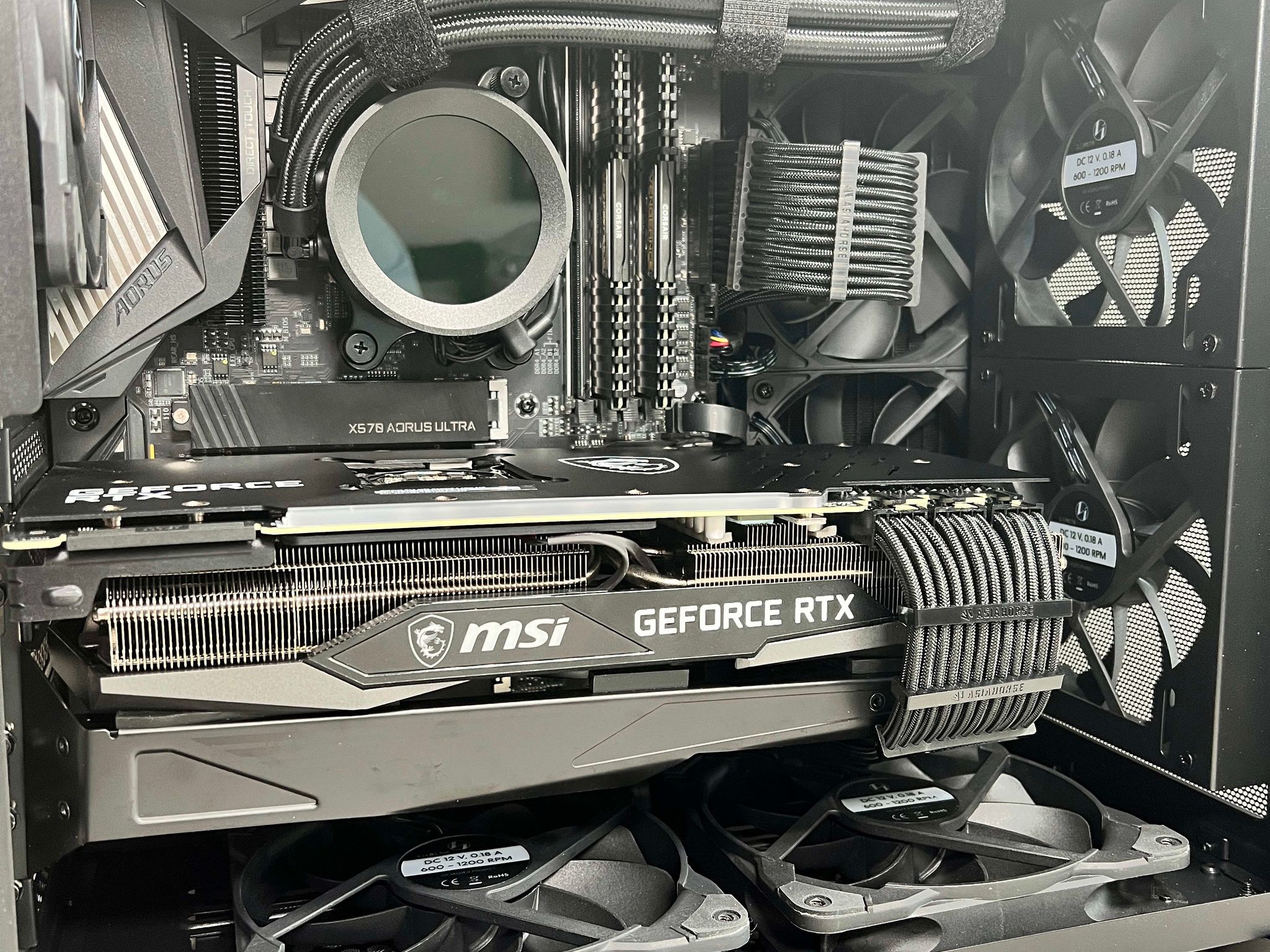 Stealthy - Ryzen 9 5900X | RTX 3090 Gaming PC