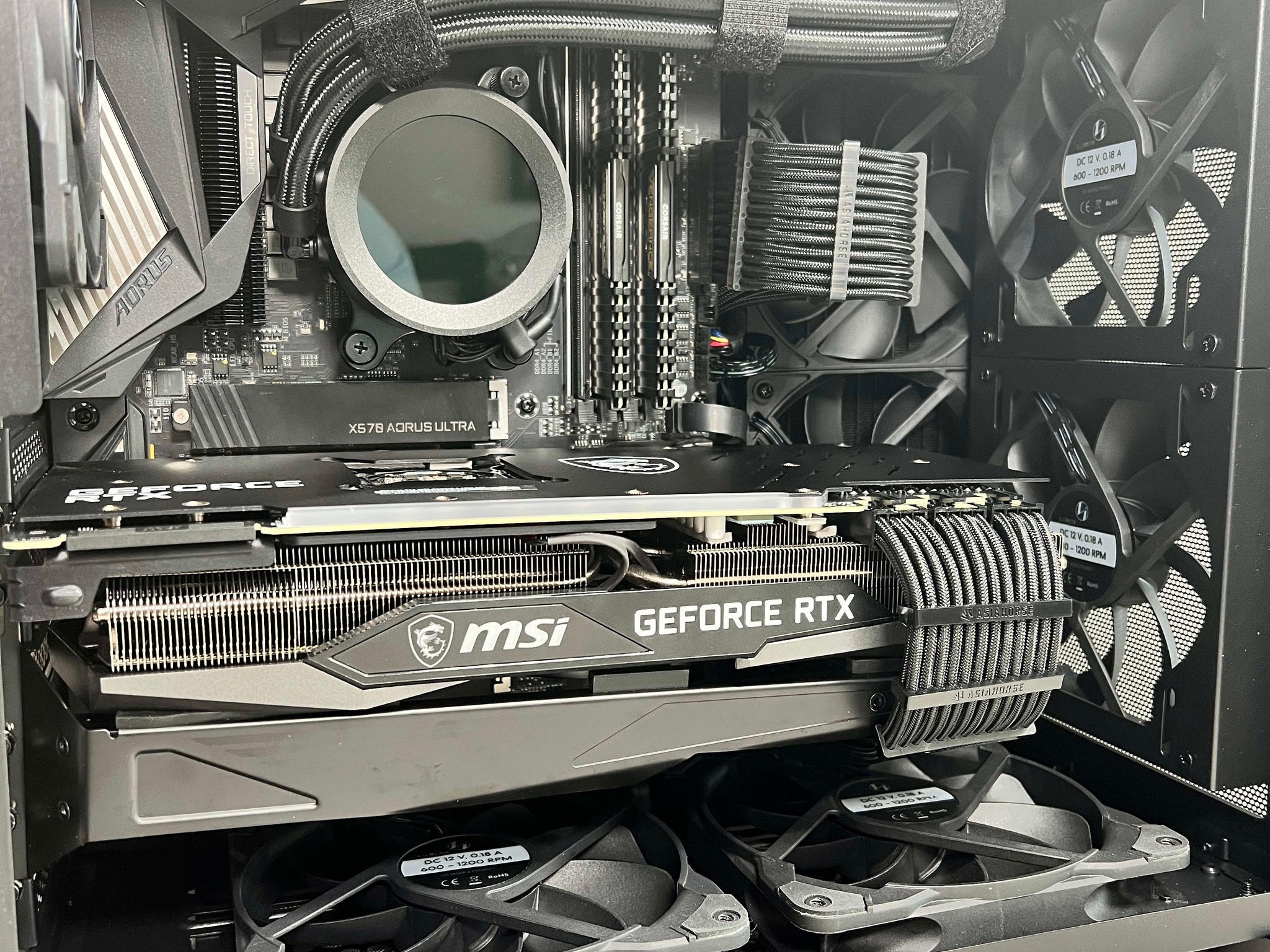 Stealthy - Ryzen 9 5900X | RTX 3090 Gaming PC