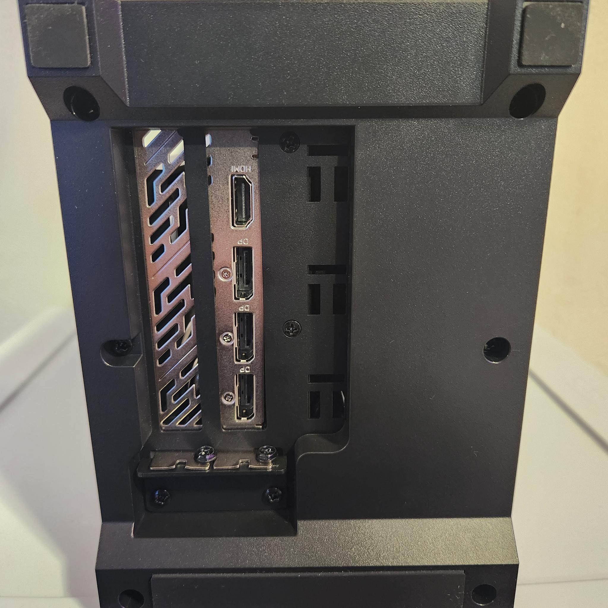 SFF Gaming PC – Ryzen 9 7945HX3D + Radeon RX 9070 + 48GB DDR5 + 2TB SSD