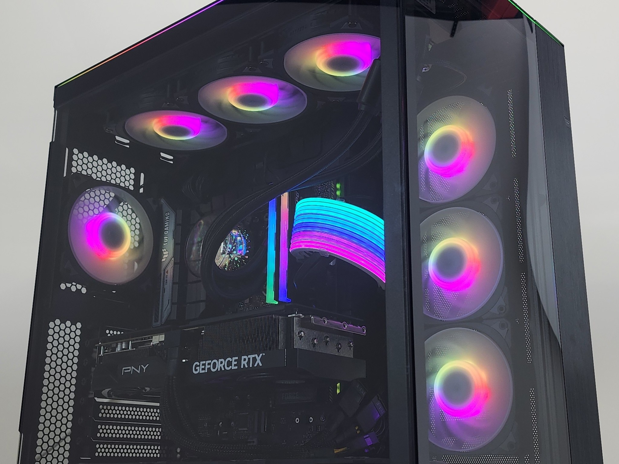 Gaming PC i7-14700KF 32GB RAM 2TB SSD RTX 5070 Ti 16GB Windows 11 Computer