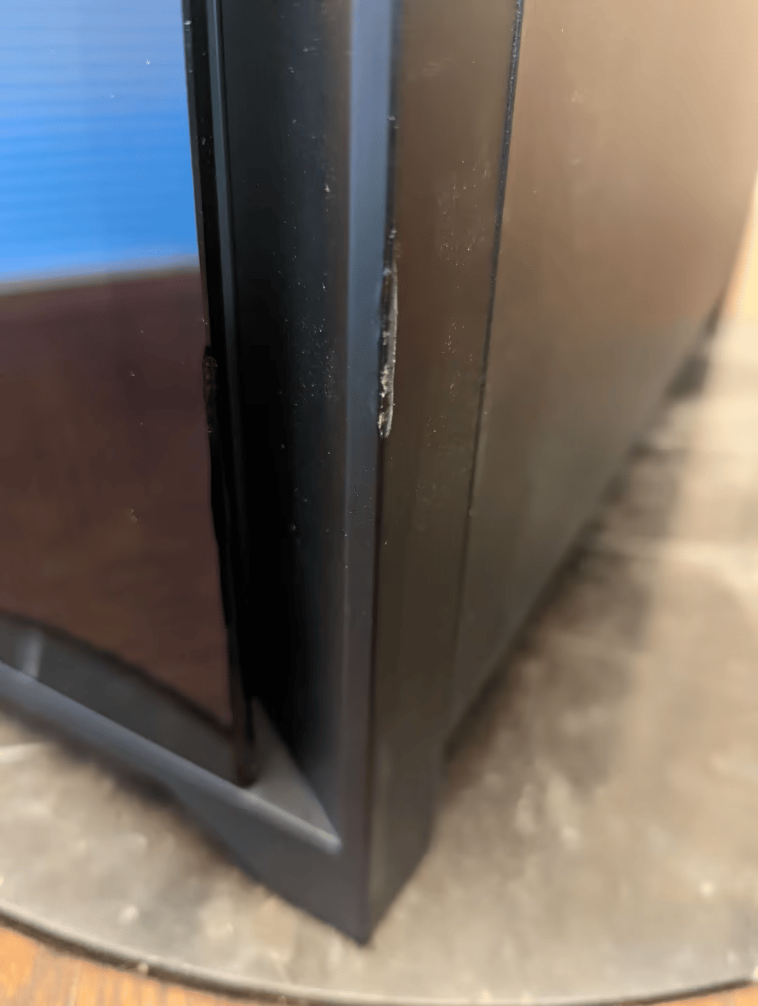 Open Box Corsair 4000X RGB Smart Case - light damage