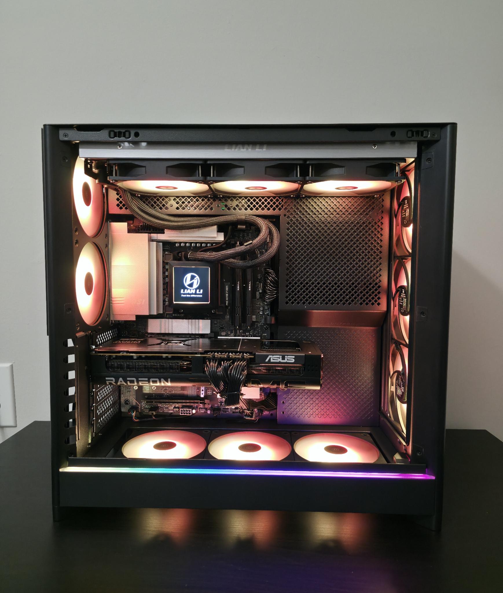 Midnight Hydra | RX 9070XT | Ryzen 5 7600X3D | 32 GB | 2TB SSD | 850W Gold PSU