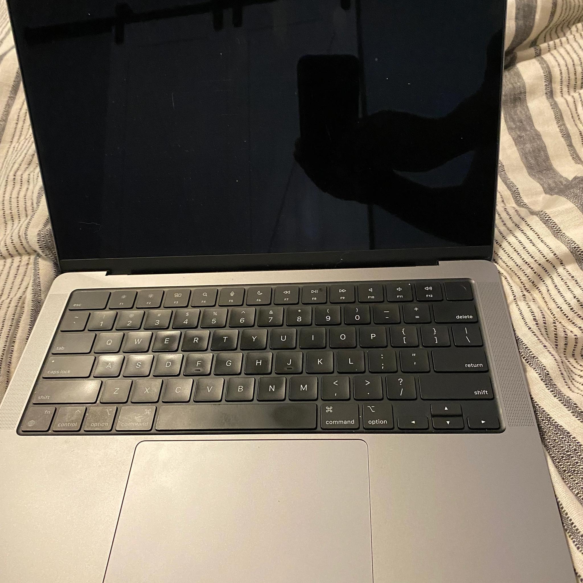 Apple MacBook Pro 14 In M1 Pro Chip 2021 16GB 512GB SSD Space Gray