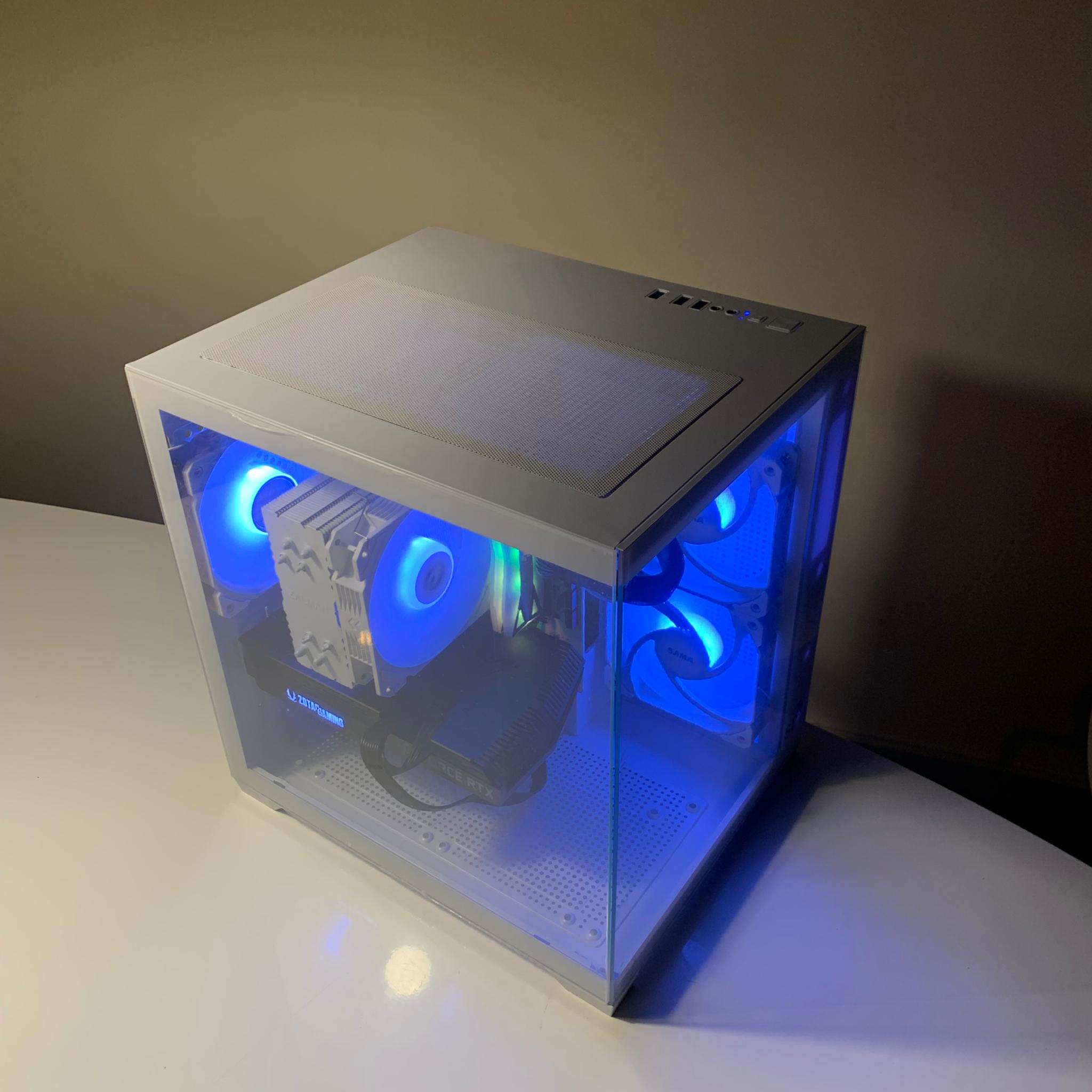 RTX 3070 - Ryzen 7 3700X - 32 GB RAM - 1 TB SSD - White Gaming PC