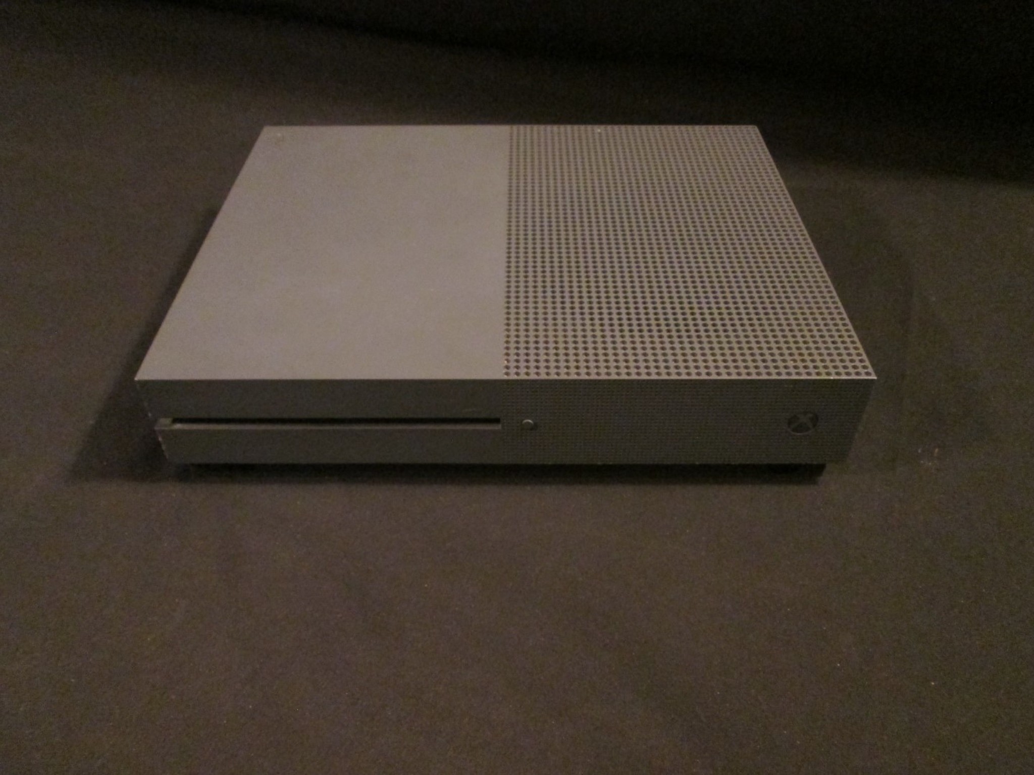 Xbox One S Gears Of War Limited Edition