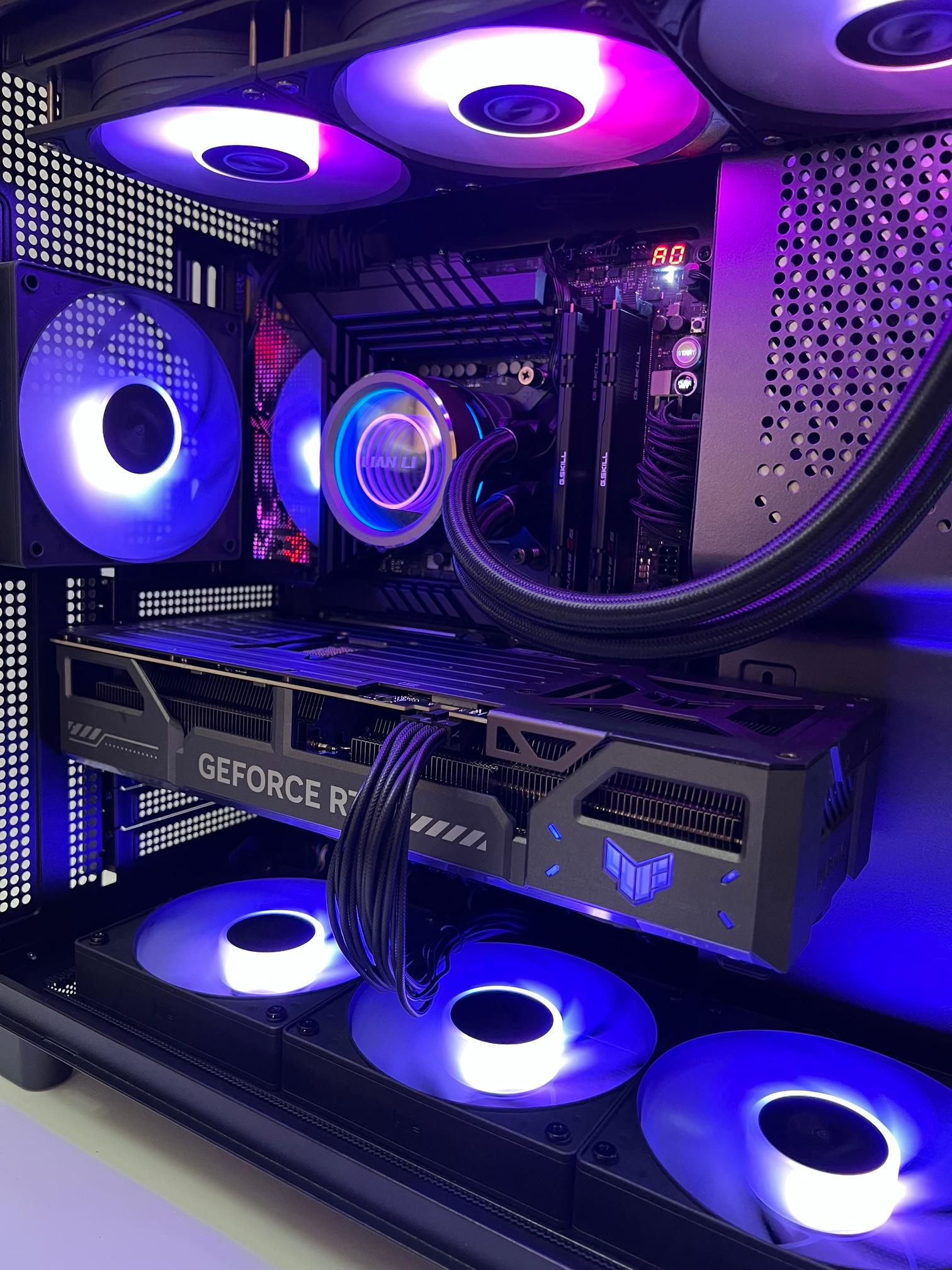 GeForce RTX 5070 Custom Gaming PC - Core i7-14700K 32gb DDR5
