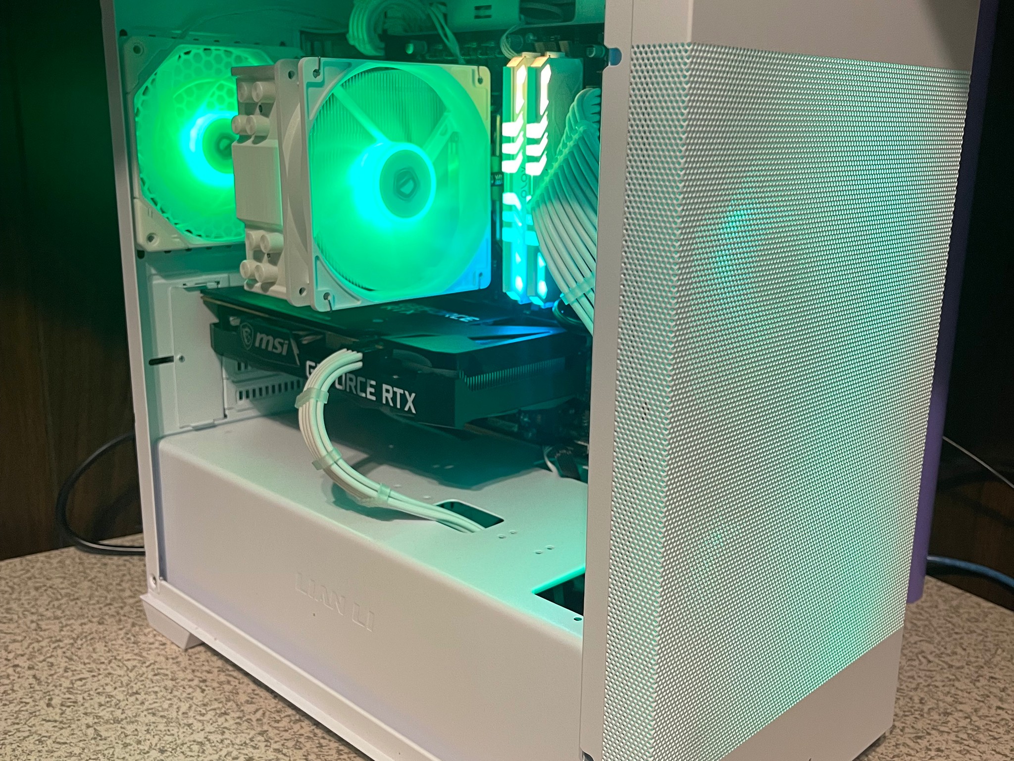 | Ice Saber | RTX 3060ti / i3 12100f | New Build |