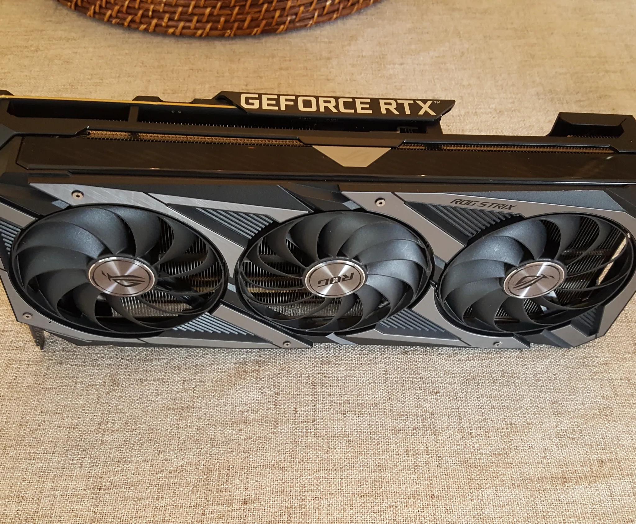 Nvidia RTX 3080 10GB ASUS ROG STRIX