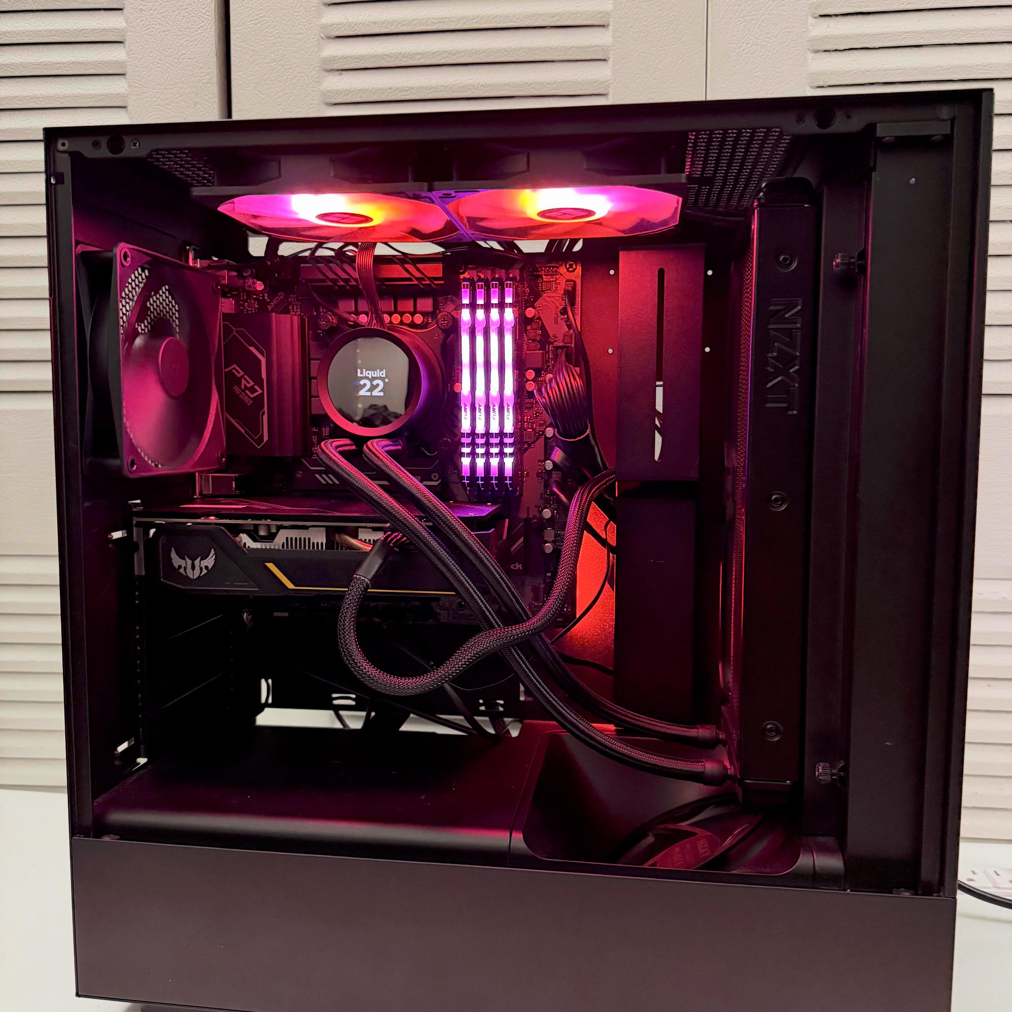 Custom Gaming PC Build – 32GB RGB – Kraken 280 LCD – 750W Gold – Needs GPU + SSD