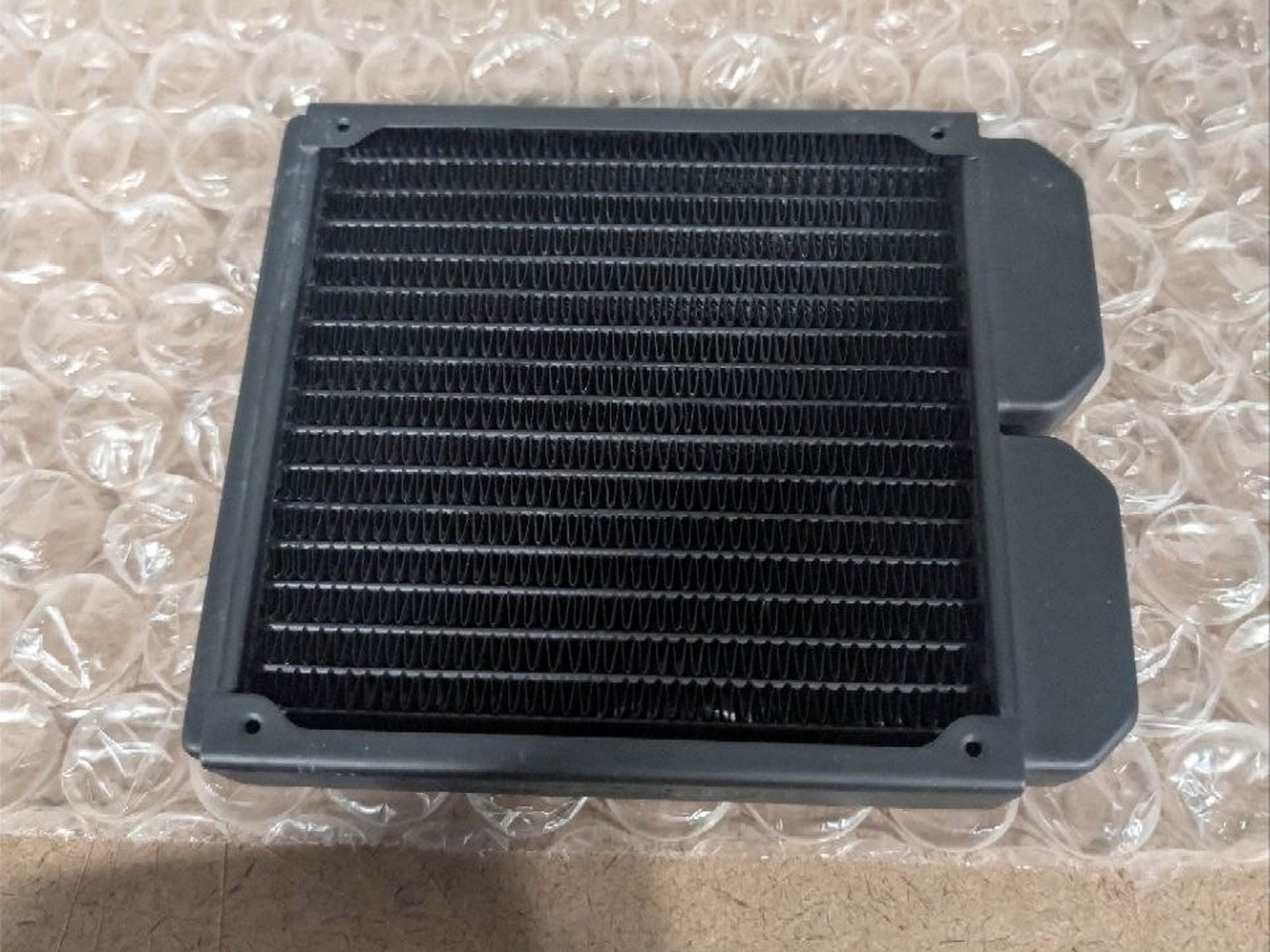 Darkside Single LP140 Extra Slim Radiator (DS-1126)