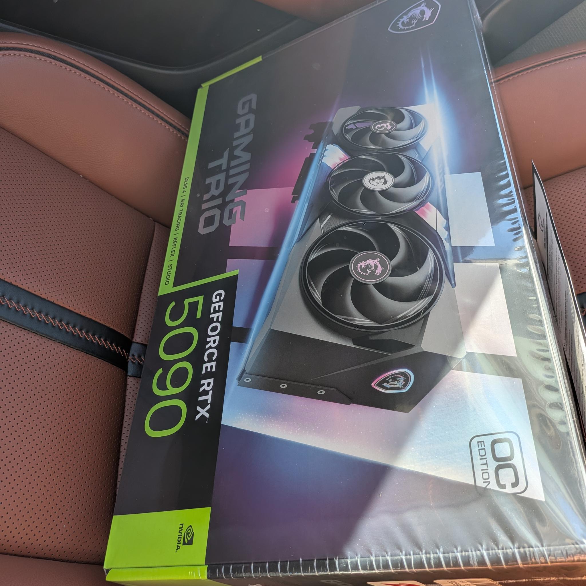 MSI GeForce RTX 5090 32G GAMING TRIO OC