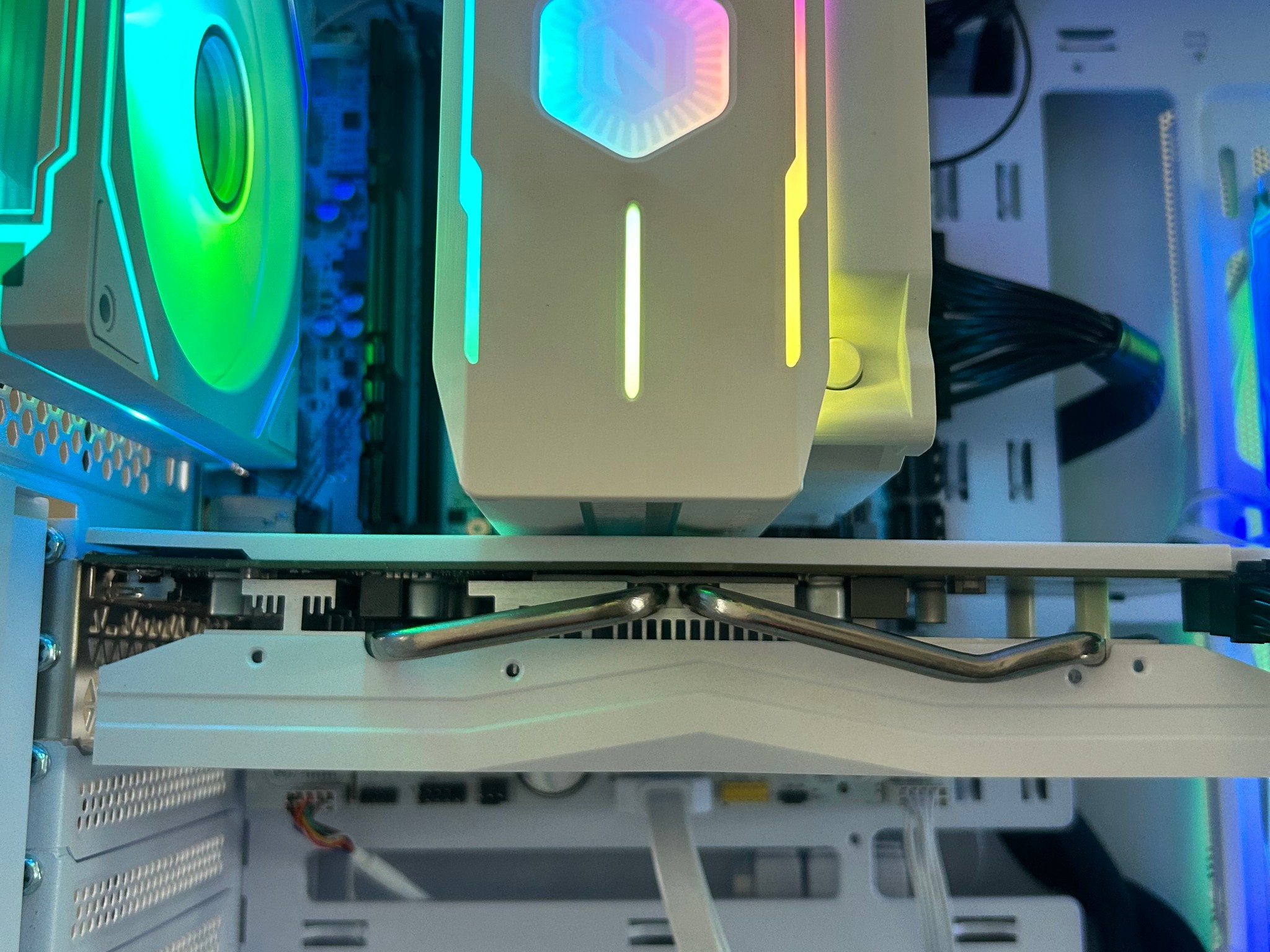White gaming PC for beginners.