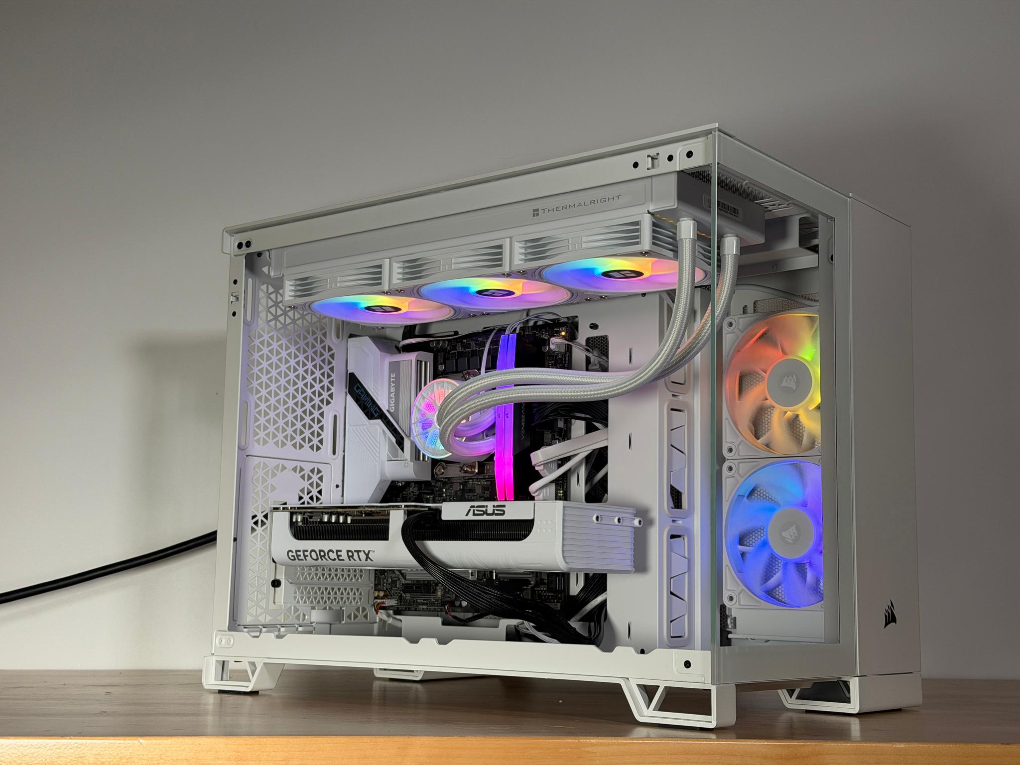 RTX 5070 Intel Core Ultra 7 265k Gaming PC