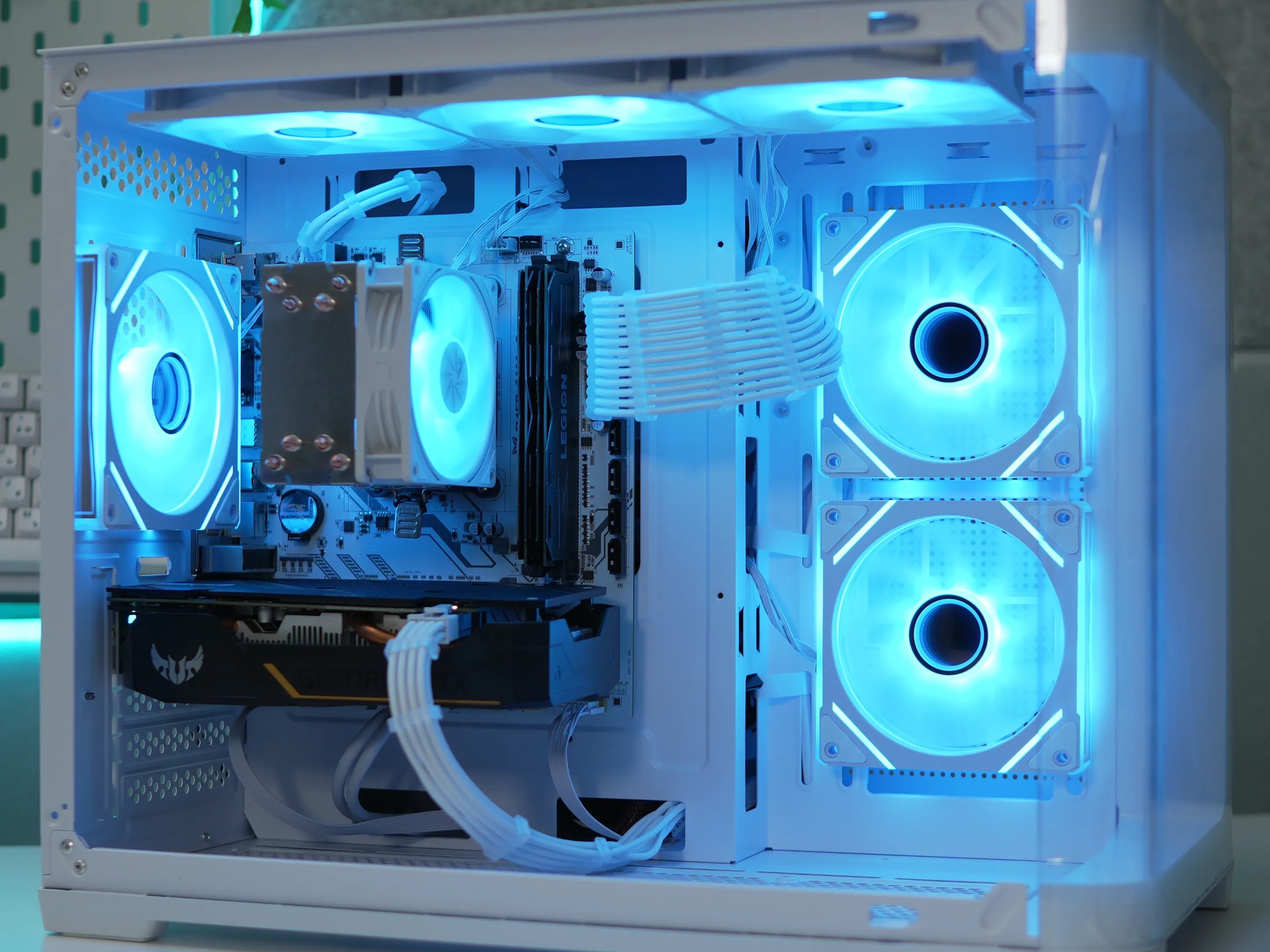 Budget Gamer | GTX 1660 Super | Ryzen 5 | 16GB RAM |
