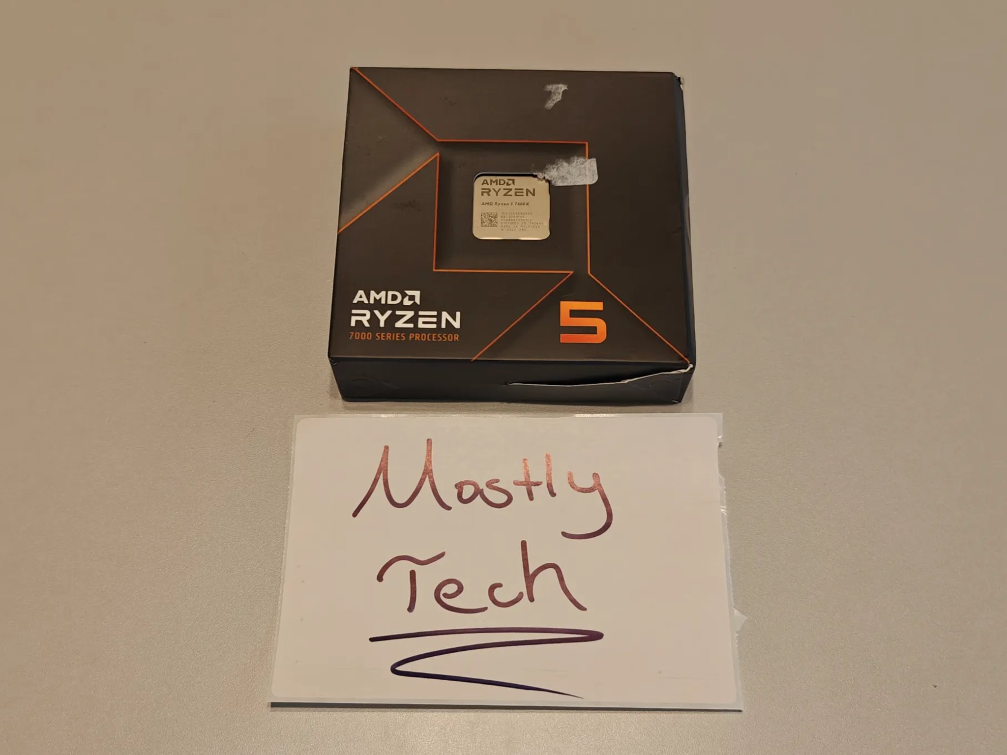 AMD Ryzen 5 7600X 6-Core, 12-Thread Unlocked Desktop Processor