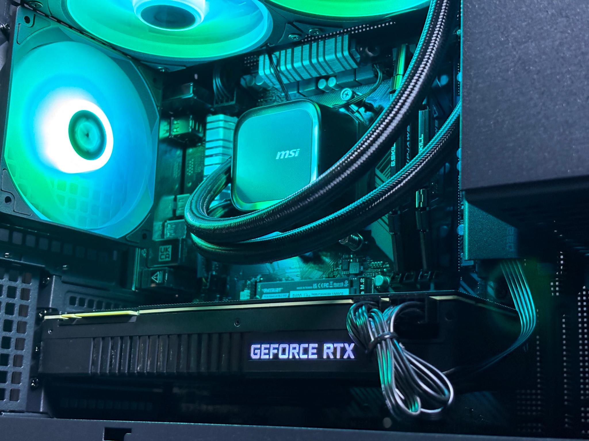 🖤Ryzen 7 5800X | RTX 2080 | 32gb DDR4 | 1 TB M.2 SSD🖤