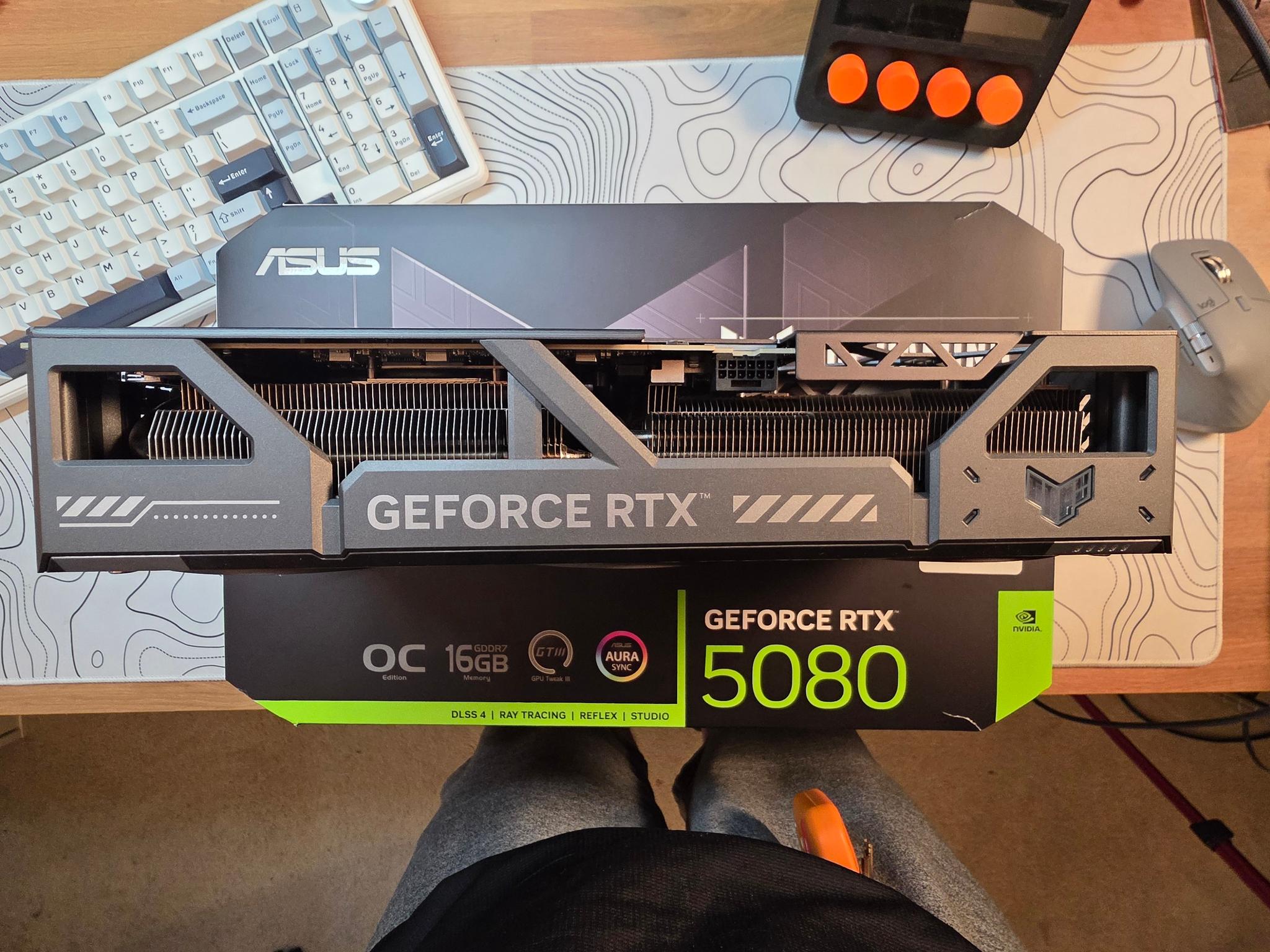 ASUS TUF Gaming GeForce RTX 5080 16GB GDDR7 OC Edition - Image 4