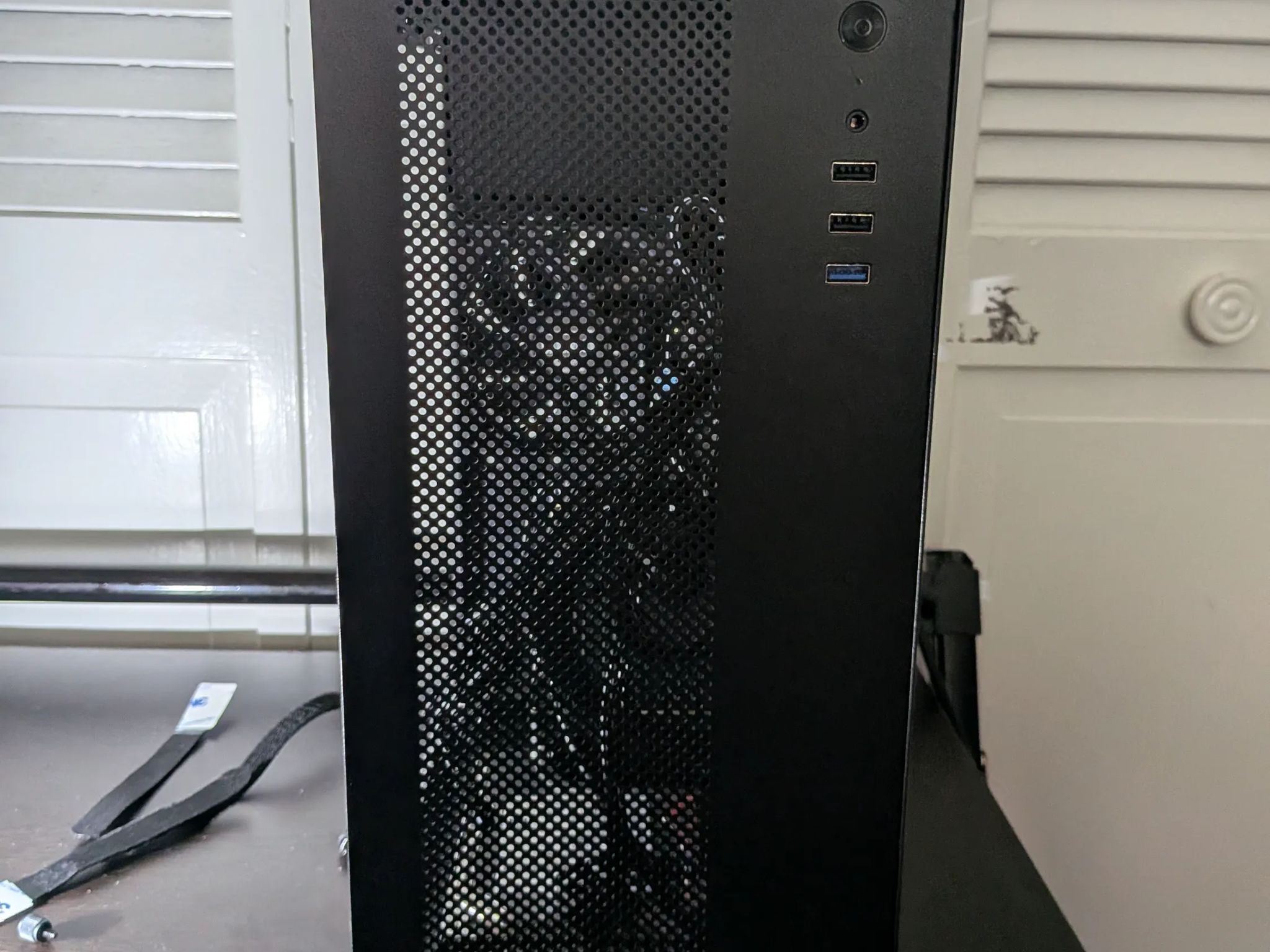 Budget GAMING PC | Intel Xeon (Like I7)| Nvidia GTX 980 4gb| 16GB RAM| Windows 10 LTSOC-iot|