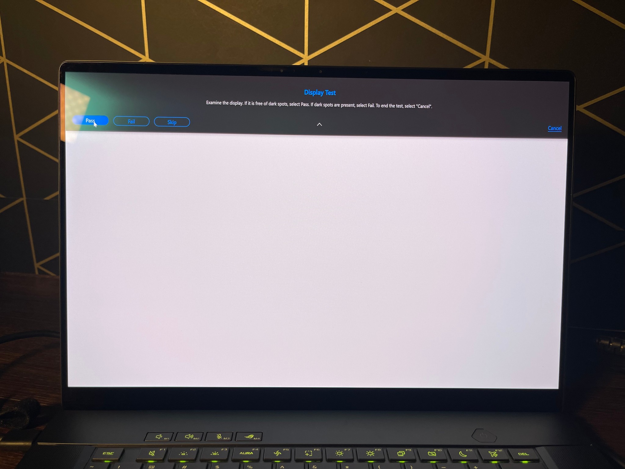 ROG Zephyrus G16 OLED/ RTX 4090/ Ultra 9 / 32Gb DDR5/ 2Tb.