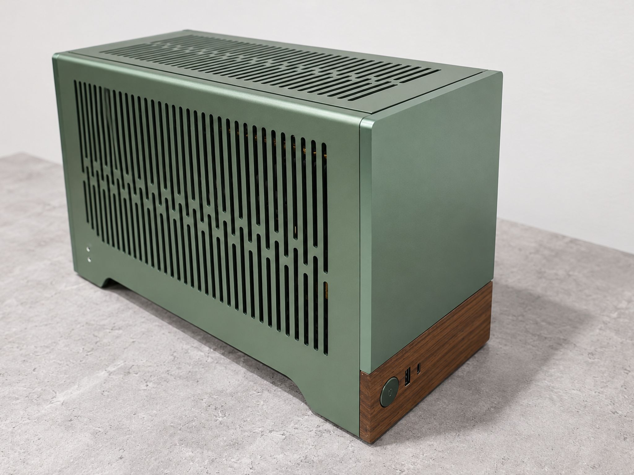 Fractal Terra | Ryzen 7 7800X3D | Asus 4080 Super ProArt | 32GB RAM | 2TB