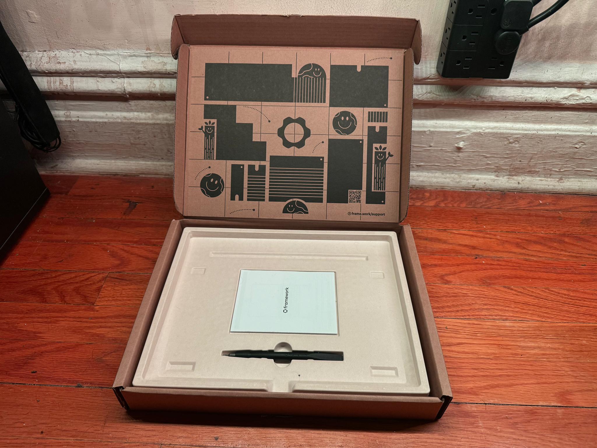Framework 13_DIY US - Perfect Condition - Original Packaging & Parts / Some Upgraded