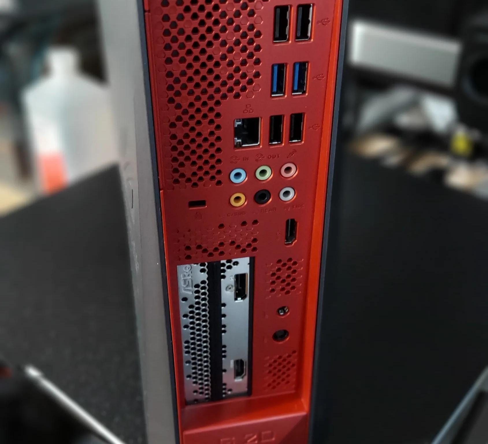ASUS ROG desktop, i7-4790, RX 6400 4GB, 16GB RAM, 128gb SSD 1TB HDD.