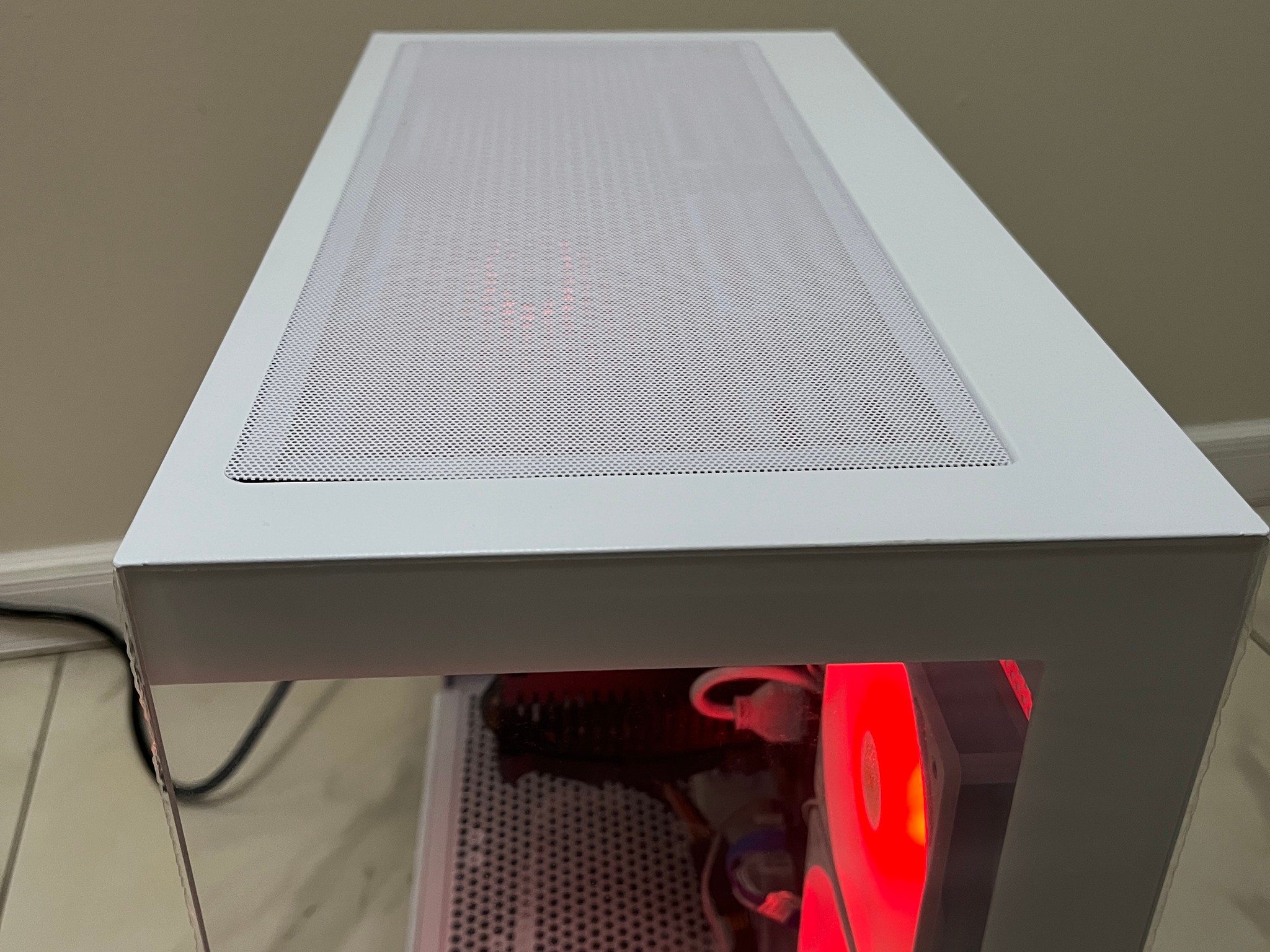 NVIDIA RTX 2070, Intel Core i5-8400, 16GB RAM, 500 GB SSD, High FPS Gaming PC w/ Wi-Fi