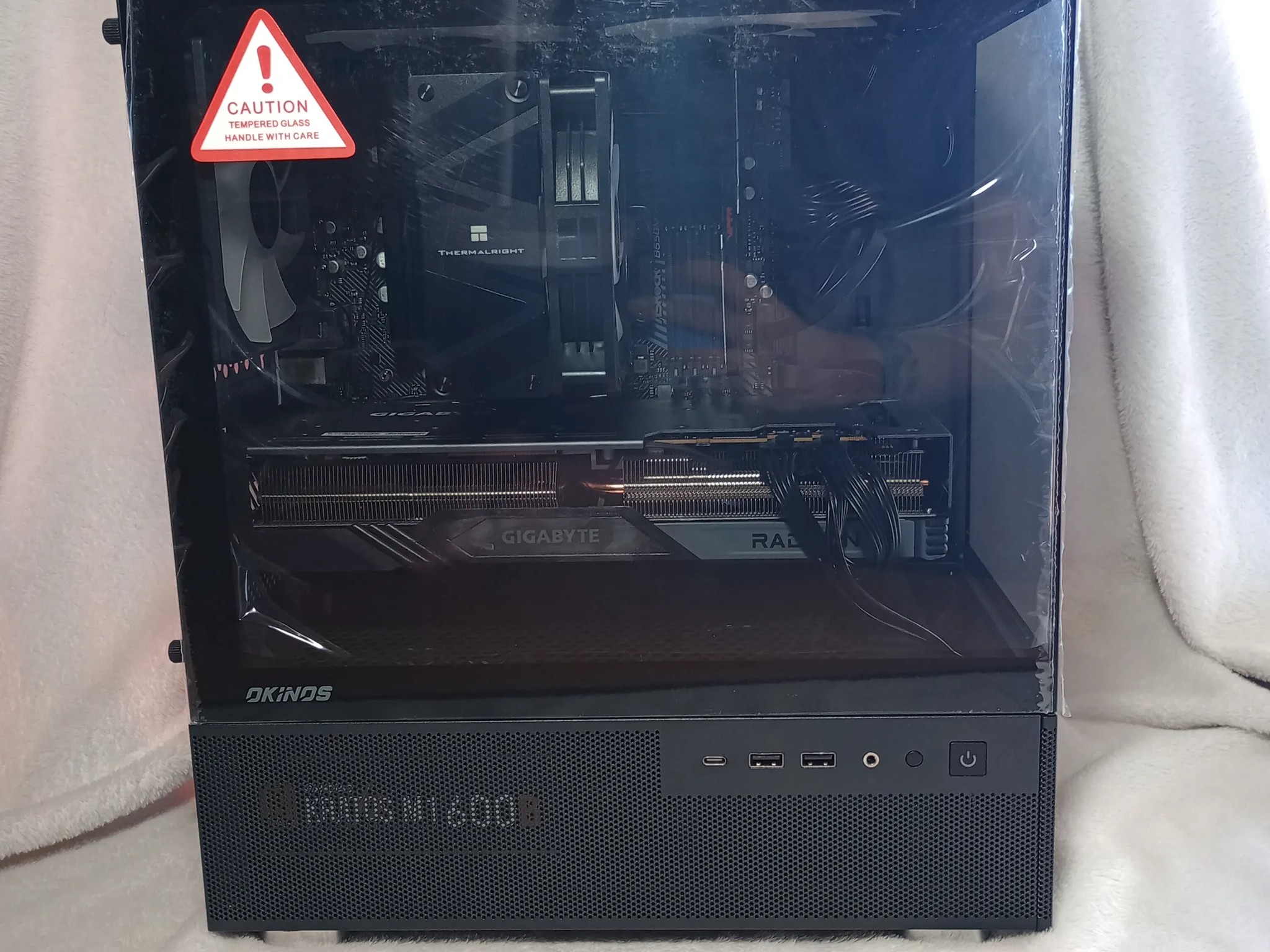 POWERFUL GAMING PC!! 4k-1440p Gaming PC AMD Ryzen 5th Gen CPU- GIGABYTE RX7800 XT- 32GB 6000Mhz RAM!