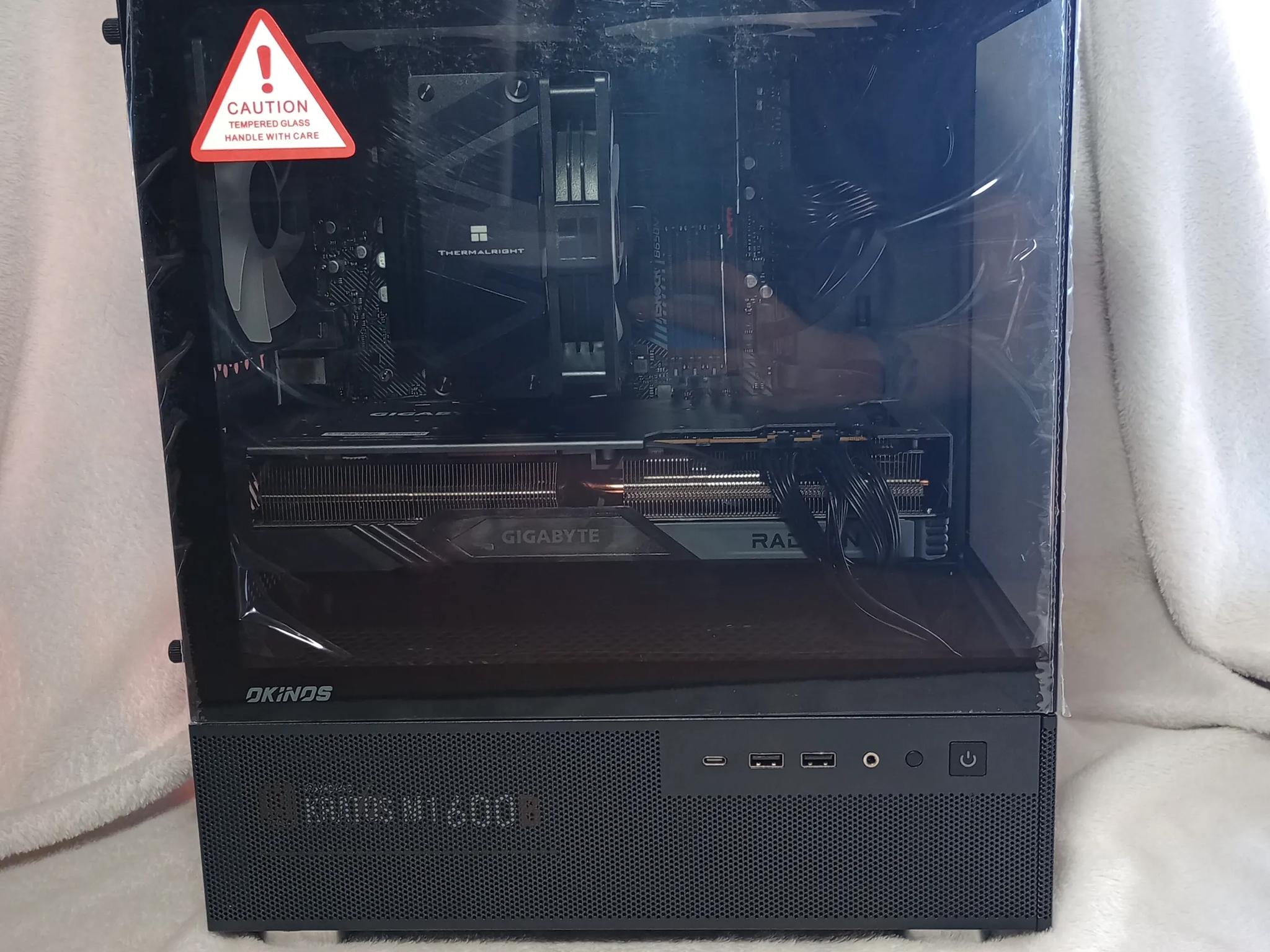 POWERFUL GAMING PC!! 4k-1440p Gaming PC AMD Ryzen 5th Gen CPU- GIGABYTE RX7800 XT- 32GB 6000Mhz RAM!