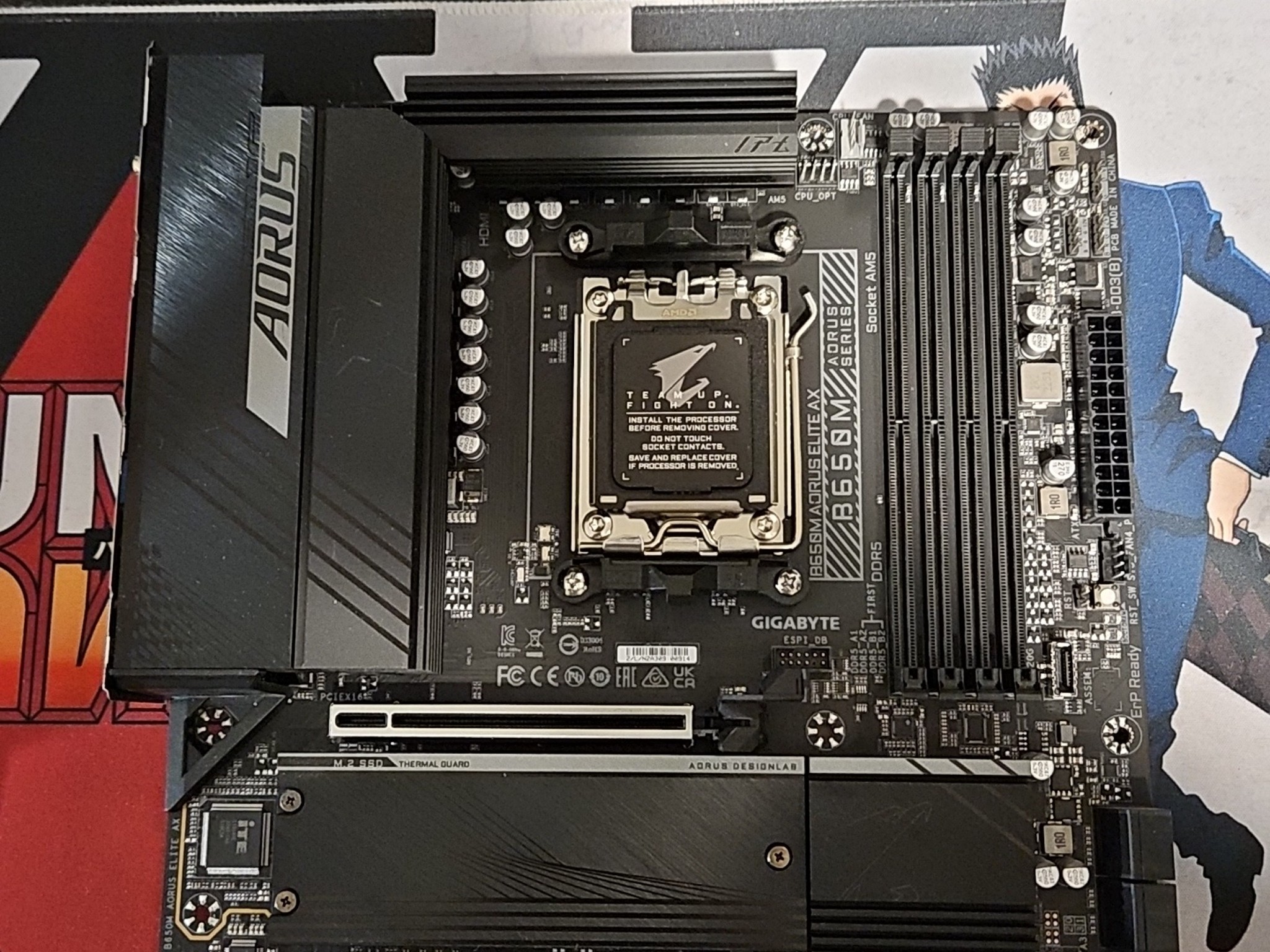 GIGABYTE B650M AORUS Elite AX, CORSAIR VENGEANCE RGB DDR5 RAM 32GB