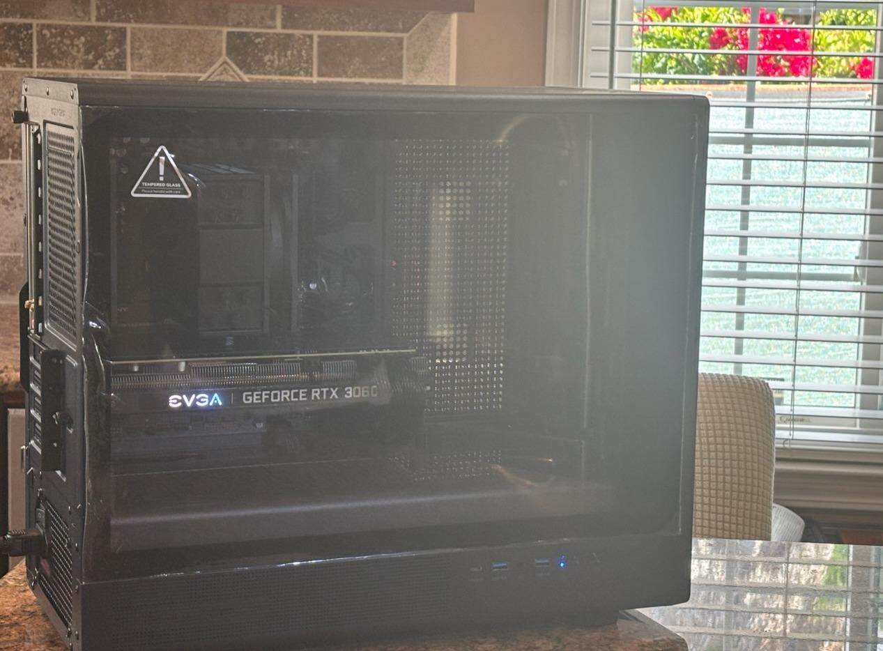 UDGX Creative Power – Intel i7 + RTX 3060 Ti FTW3  Silent Compact Build