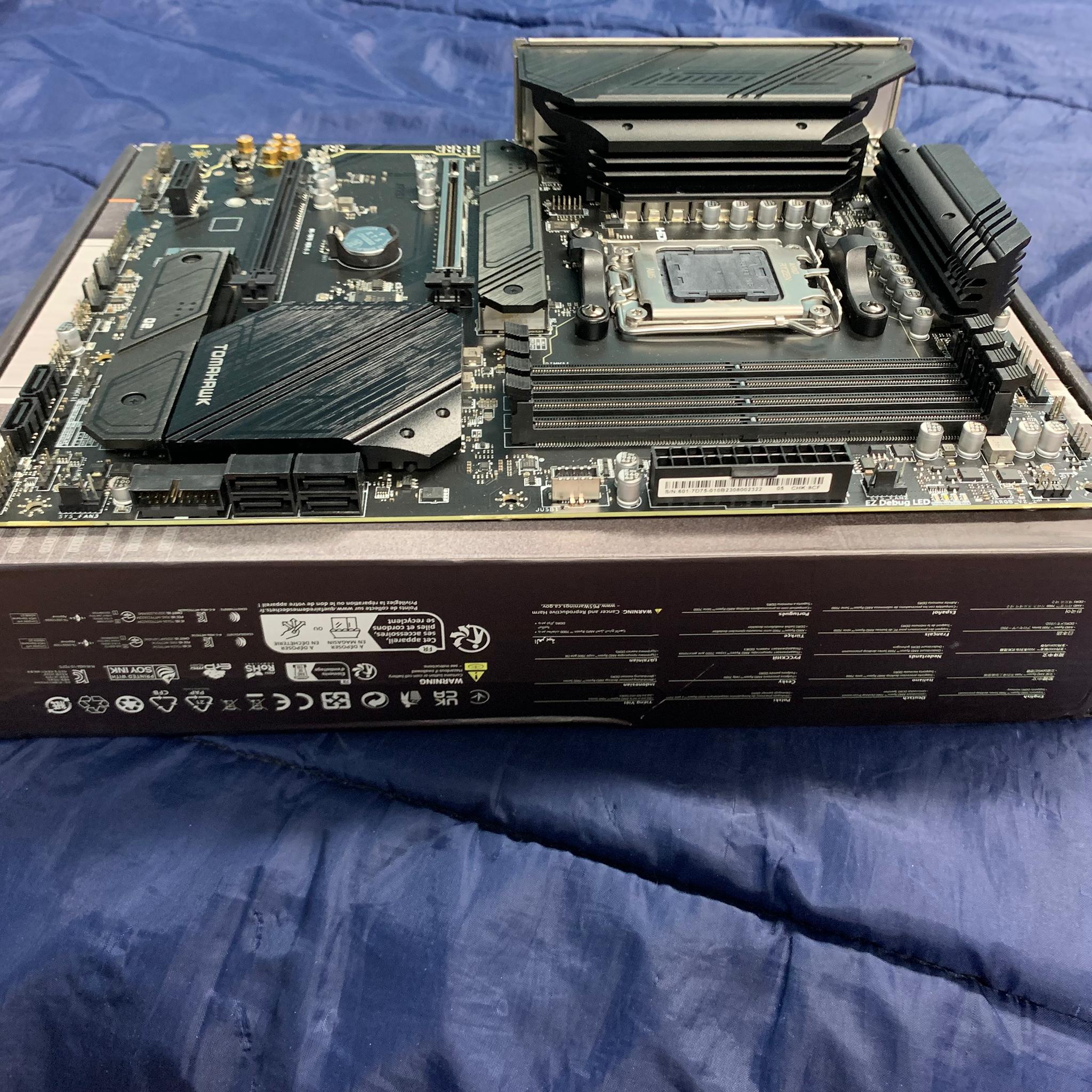 Used Excellent Condition B650 Tomahawk Wifi