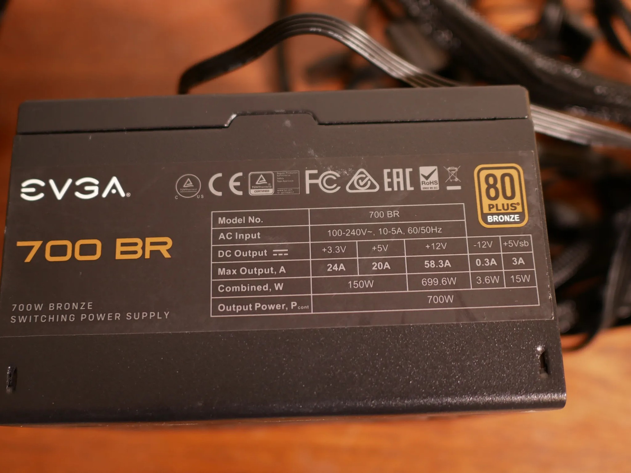 EVGA 700 BR, 80+ BRONZE 700W, Power Supply 100-BR-0700