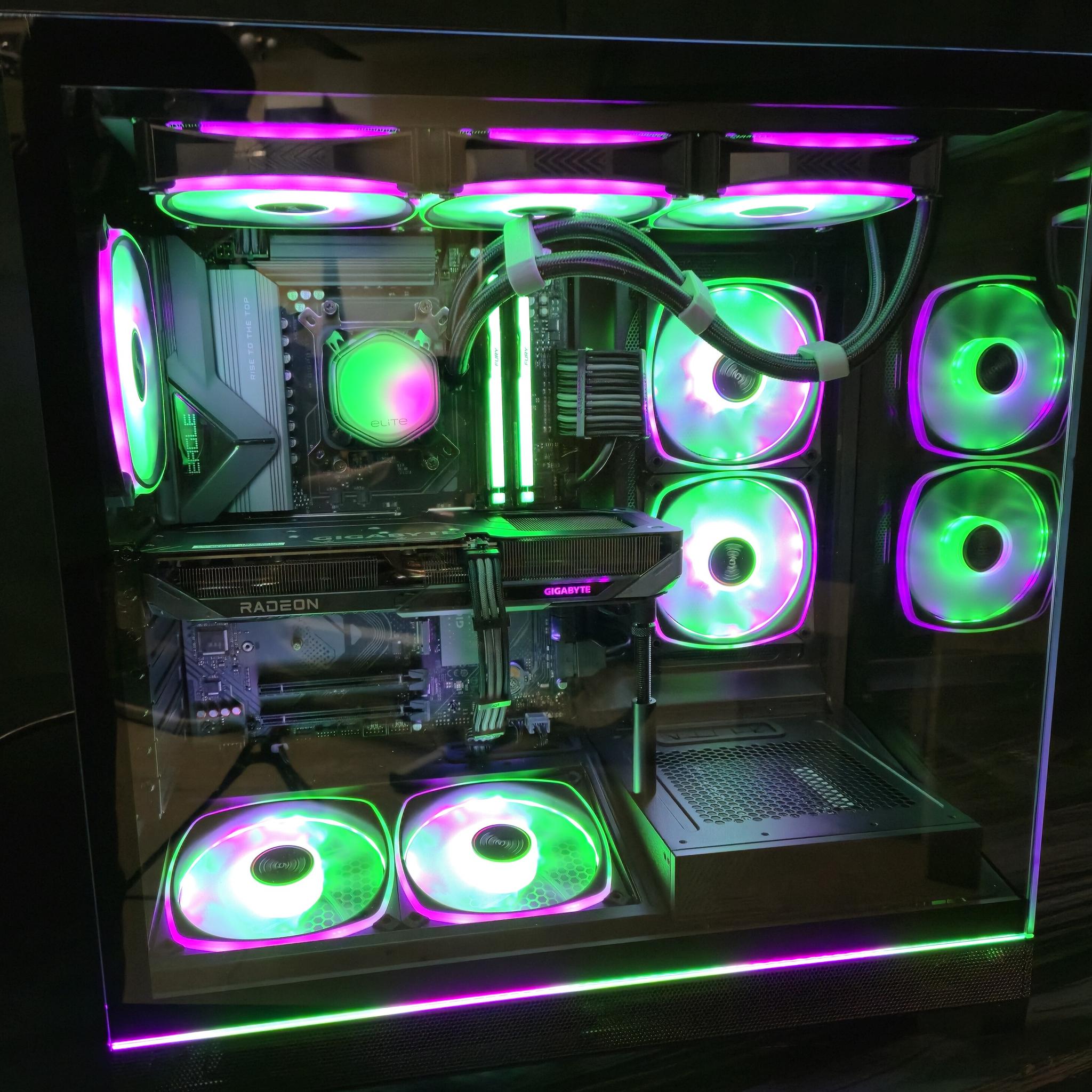 Ryzen 7 7800X3D - RX 9060 XT 16GB - 32GB DDR5 6000 CL30 - Gen4 NVMe - Montech Sky 3 - Custom PC