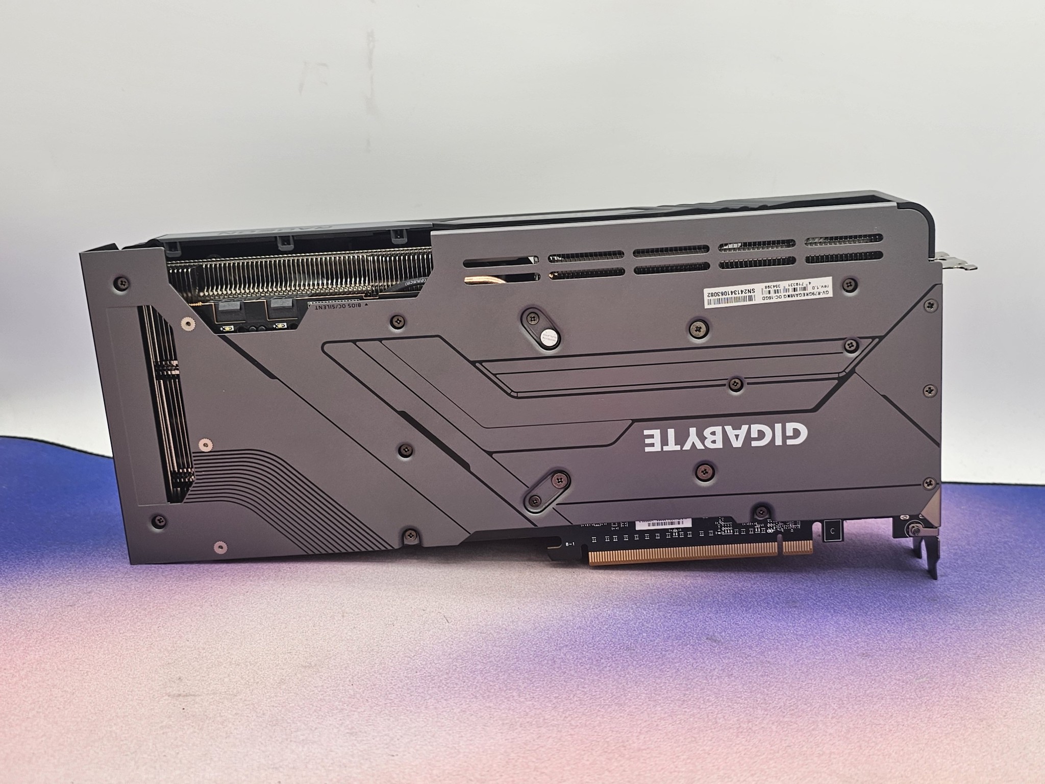 Gigabyte Gaming OC RX 7900 GRE